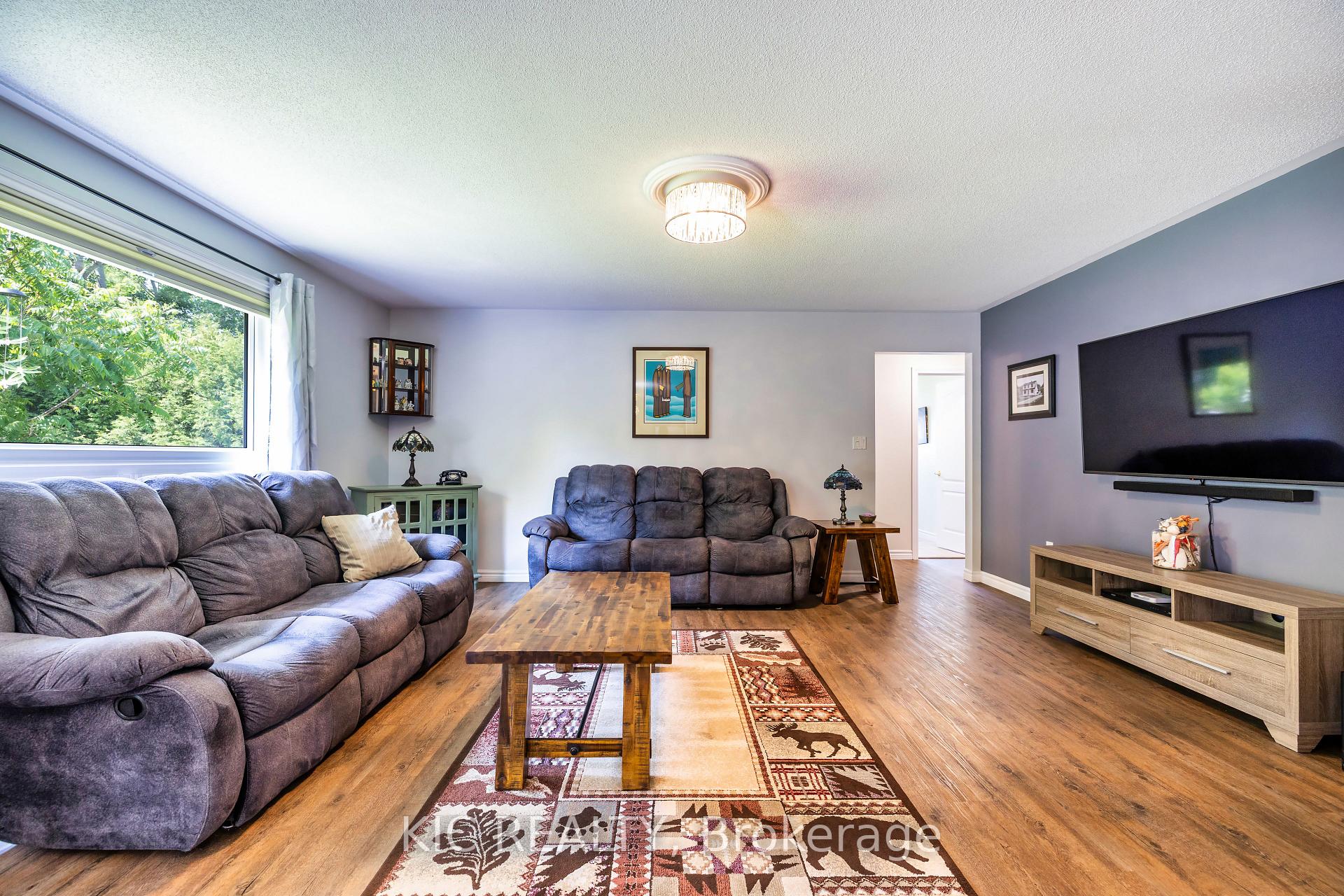 Photo 15 of 198B King Street E, Cramahe, Colborne — HOMEH