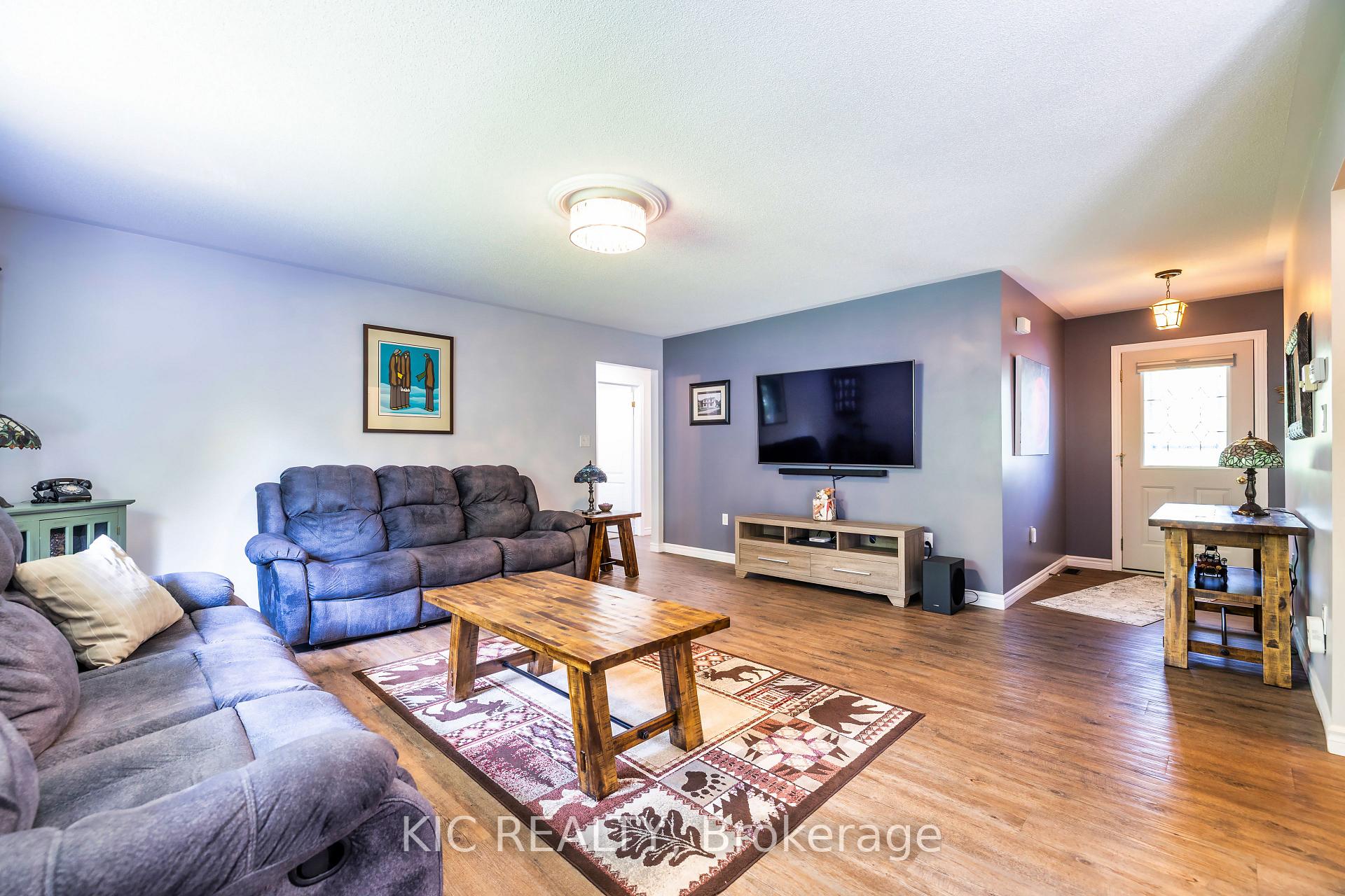 Photo 16 of 198B King Street E, Cramahe, Colborne — HOMEH