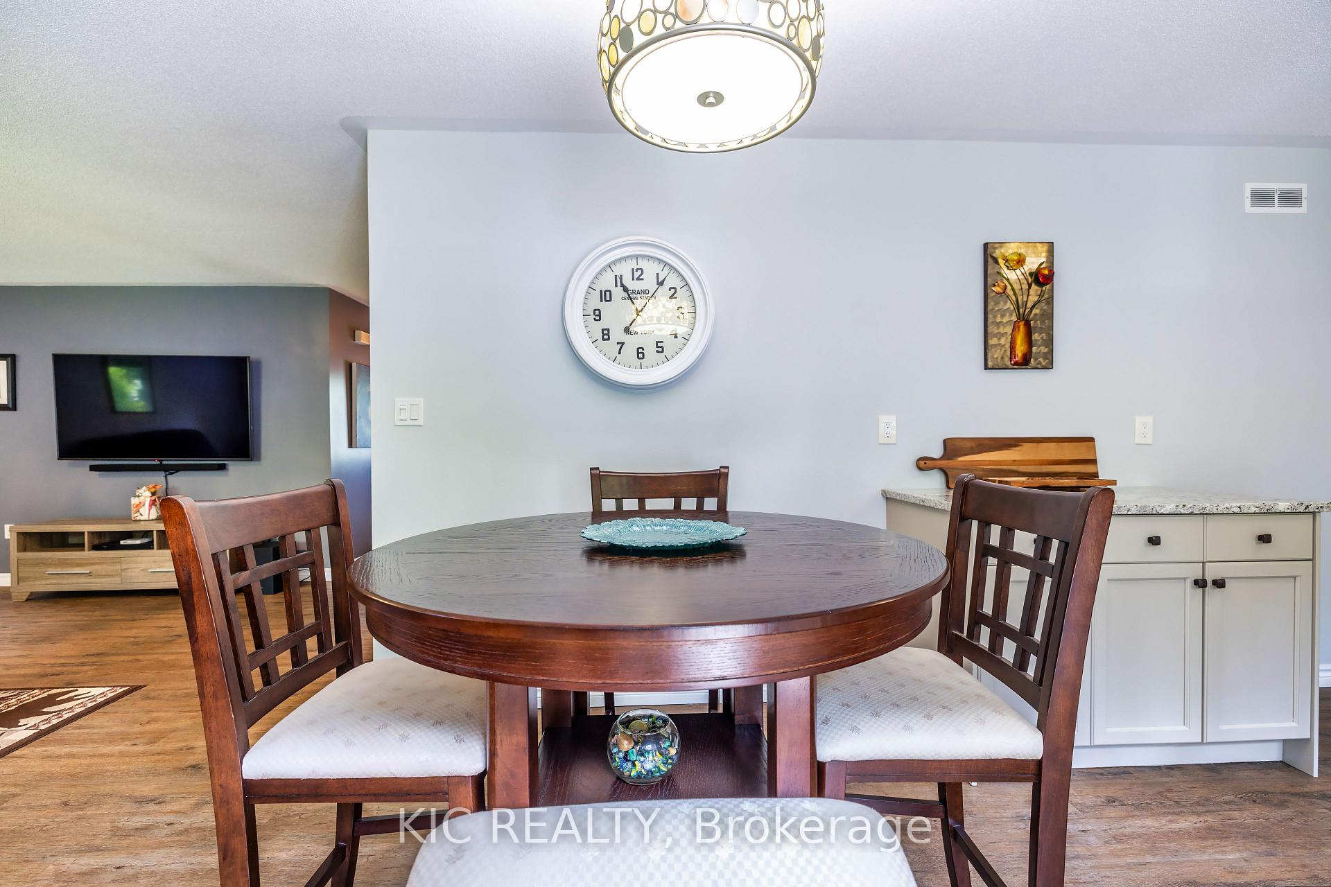 Photo 19 of 198B King Street E, Cramahe, Colborne — HOMEH