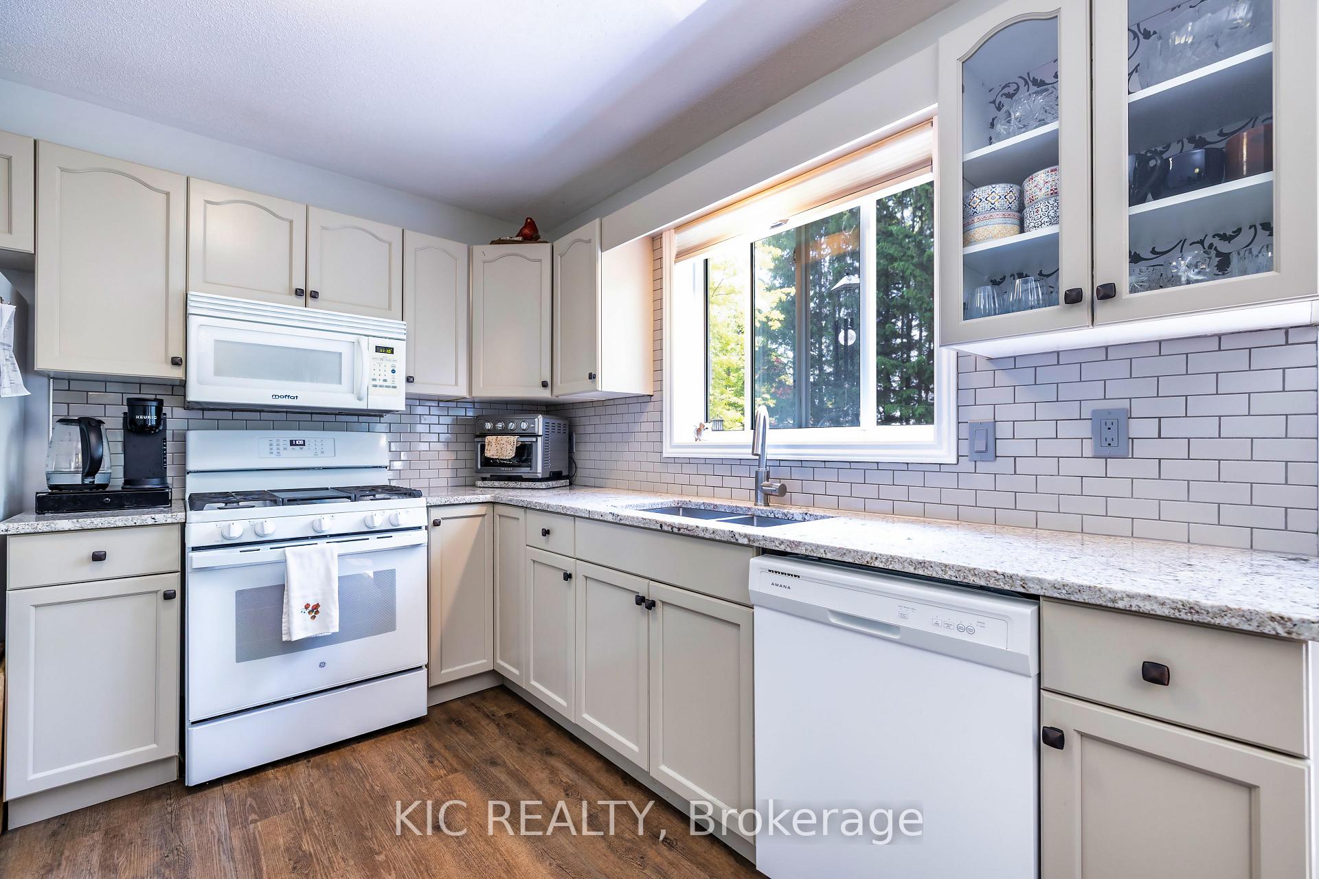 Photo 22 of 198B King Street E, Cramahe, Colborne — HOMEH