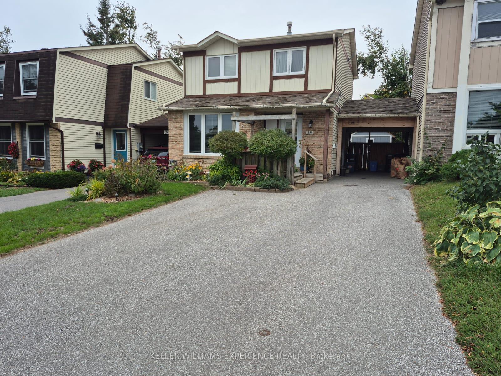 Photo 2 of 249A Cundles Road W, Barrie, Letitia Heights — HOMEH