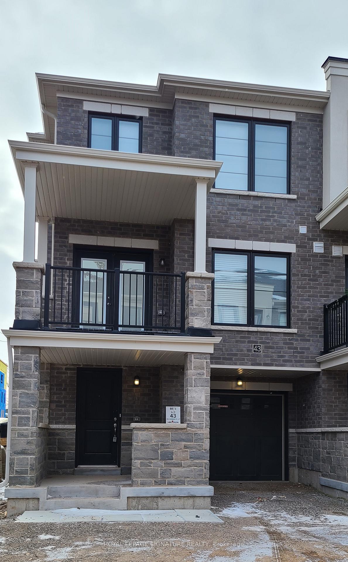 Front of Unit 43, 383 Dundas Street E