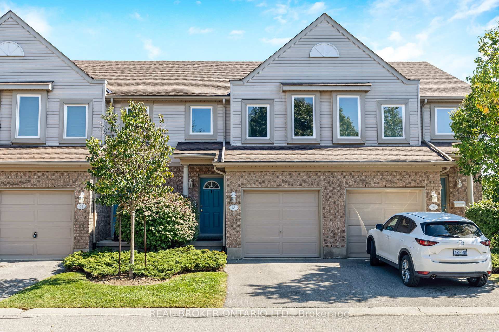 Photo 2 of 56 Roehampton Crescent, Guelph, Pineridge/Westminster Woods — HOMEH