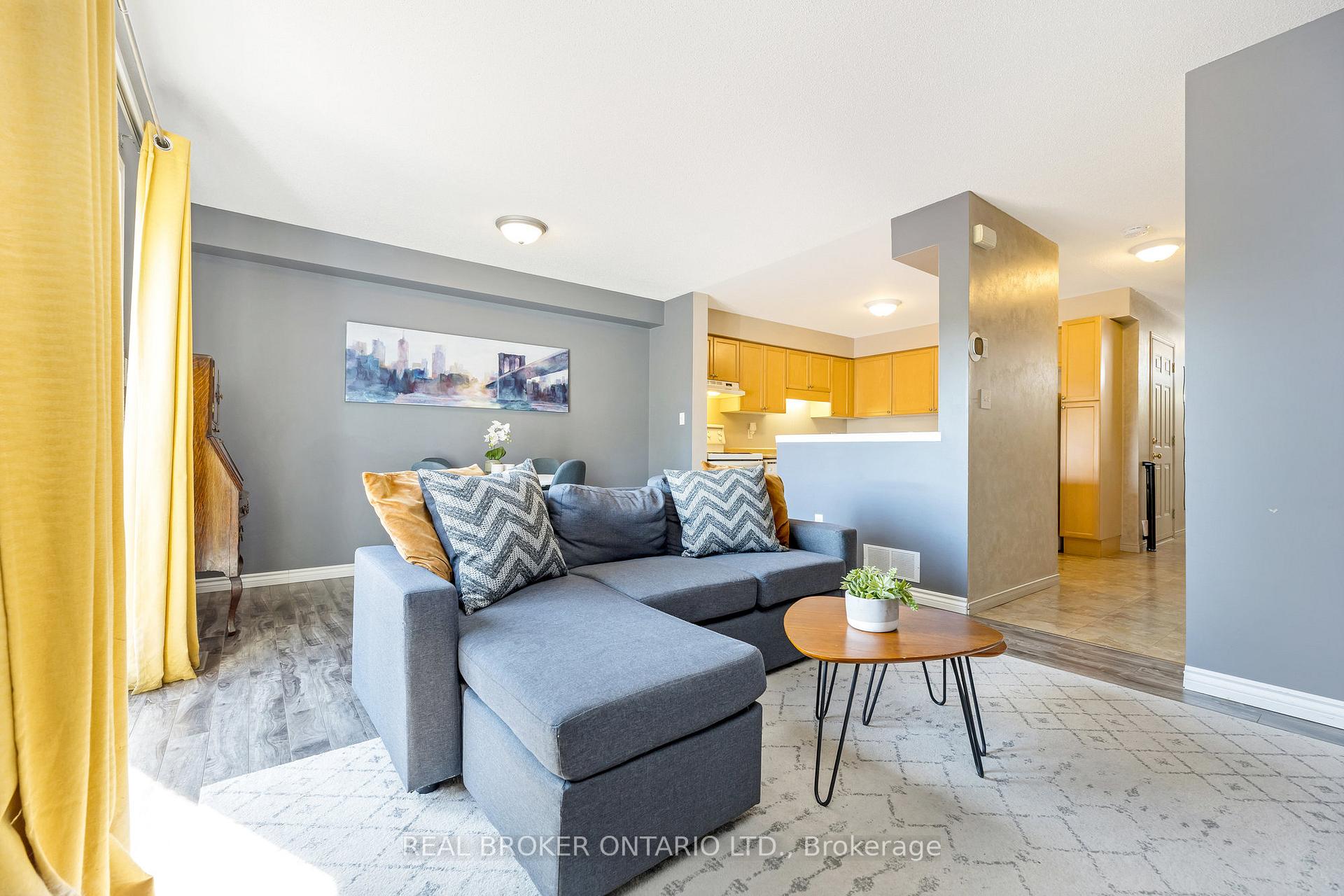 Photo 28 of 56 Roehampton Crescent, Guelph, Pineridge/Westminster Woods — HOMEH