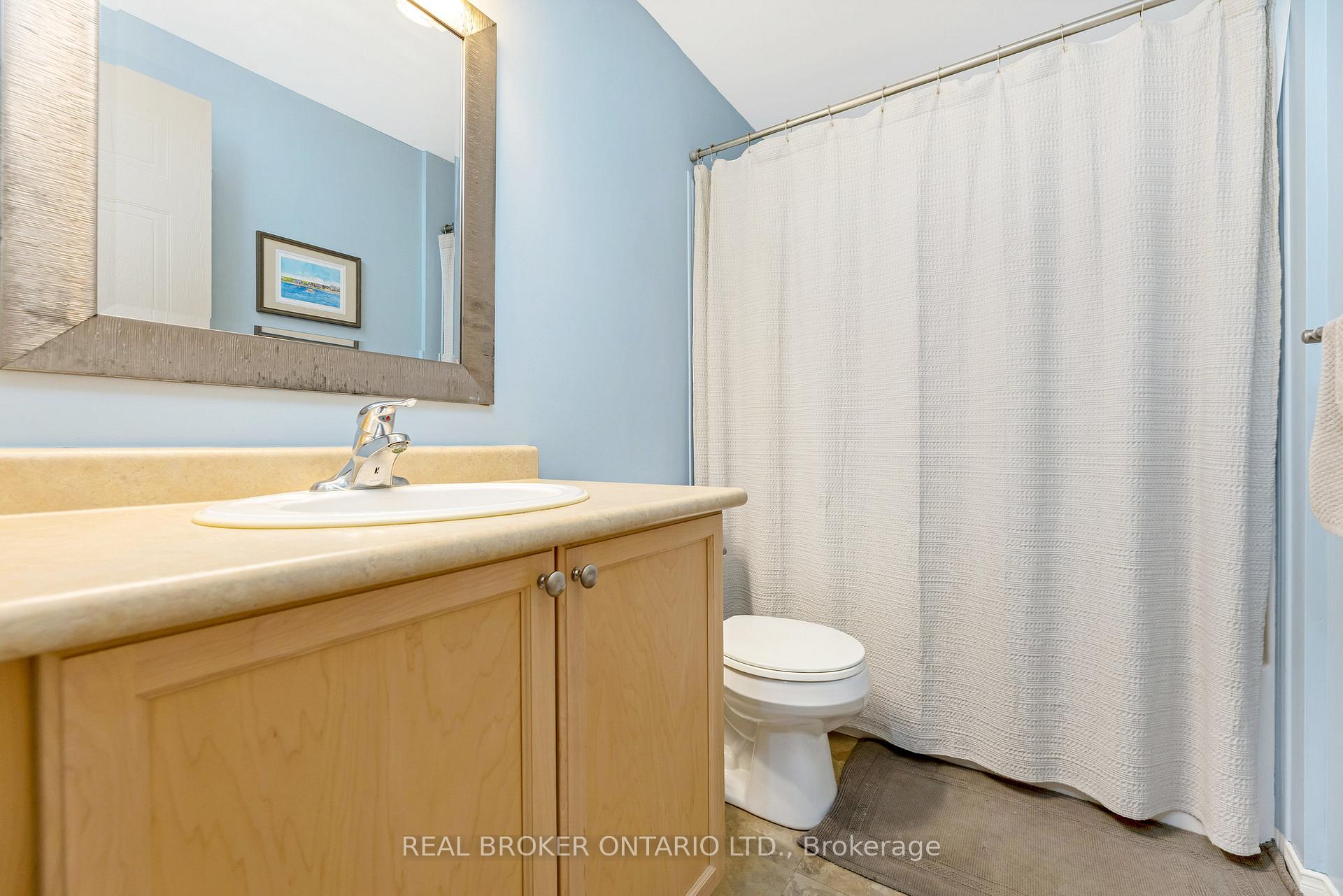 Photo 39 of 56 Roehampton Crescent, Guelph, Pineridge/Westminster Woods — HOMEH