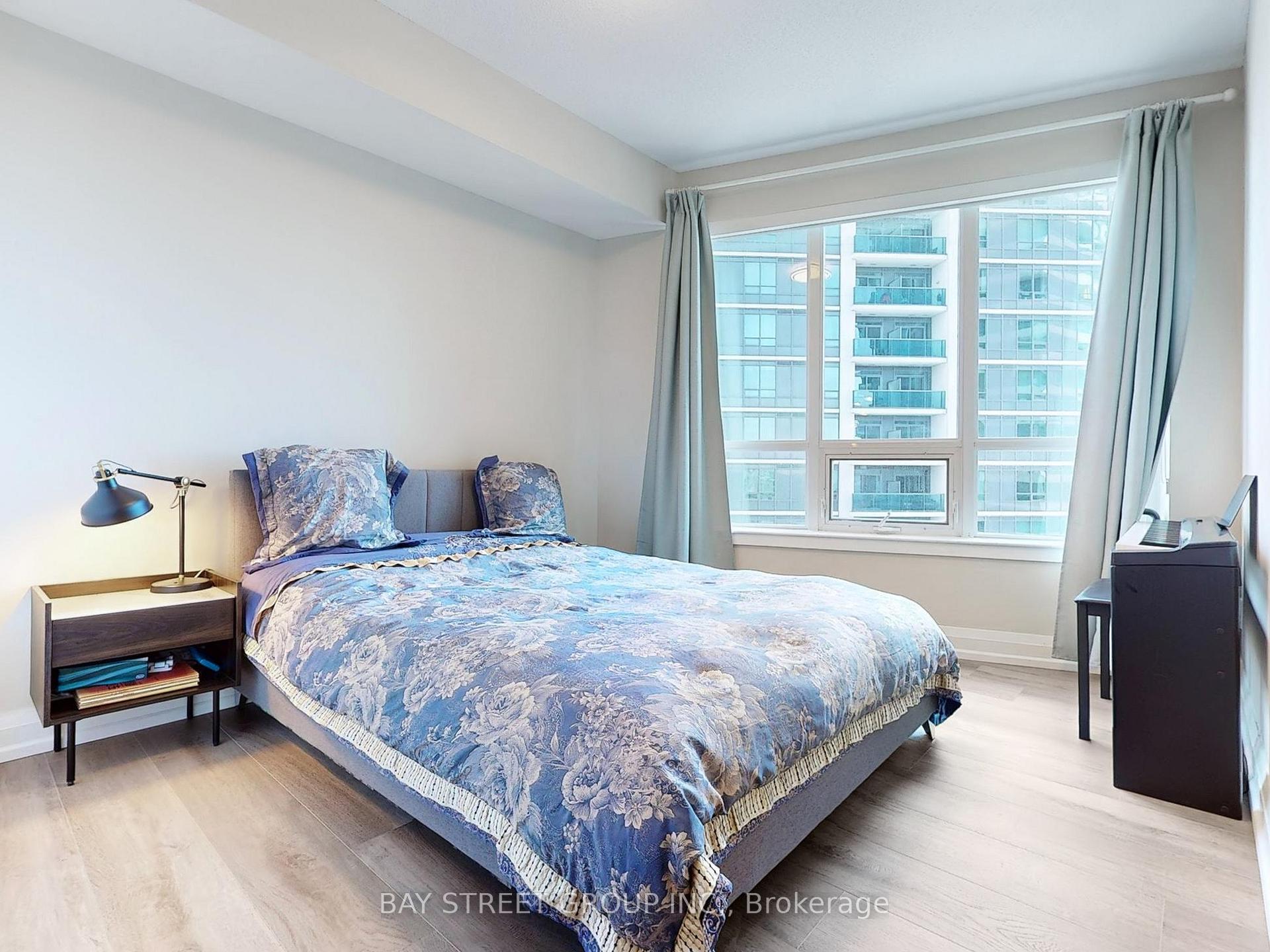 Photo 11 of Unit 1415, 7171 Yonge Street, Markham, Thornhill — HOMEH