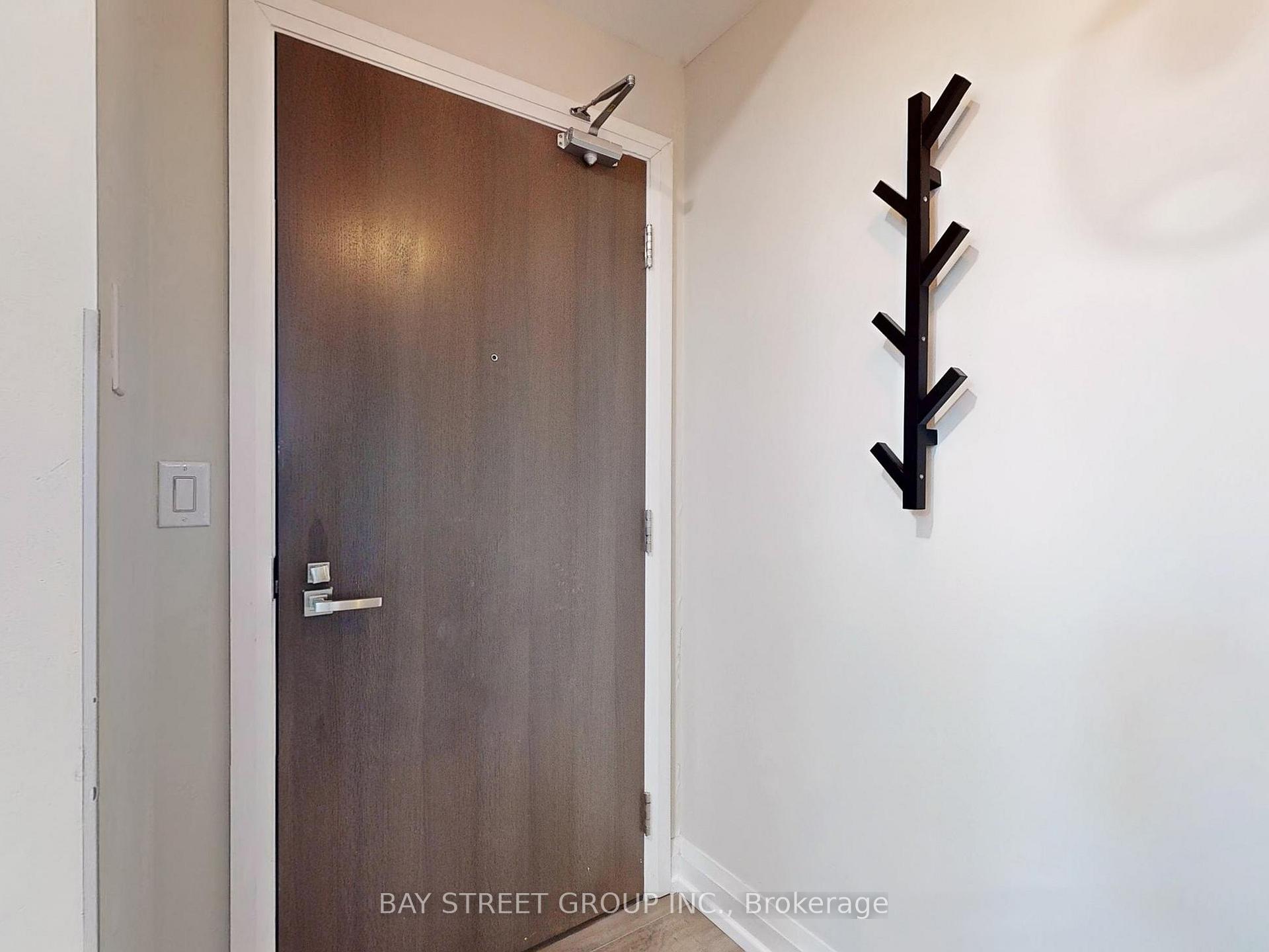 Photo 12 of Unit 1415, 7171 Yonge Street, Markham, Thornhill — HOMEH