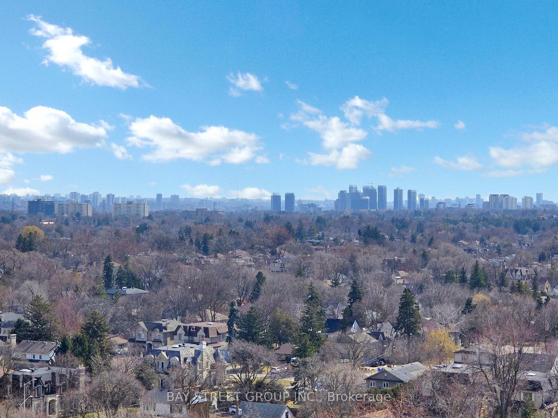 Photo 17 of Unit 1415, 7171 Yonge Street, Markham, Thornhill — HOMEH