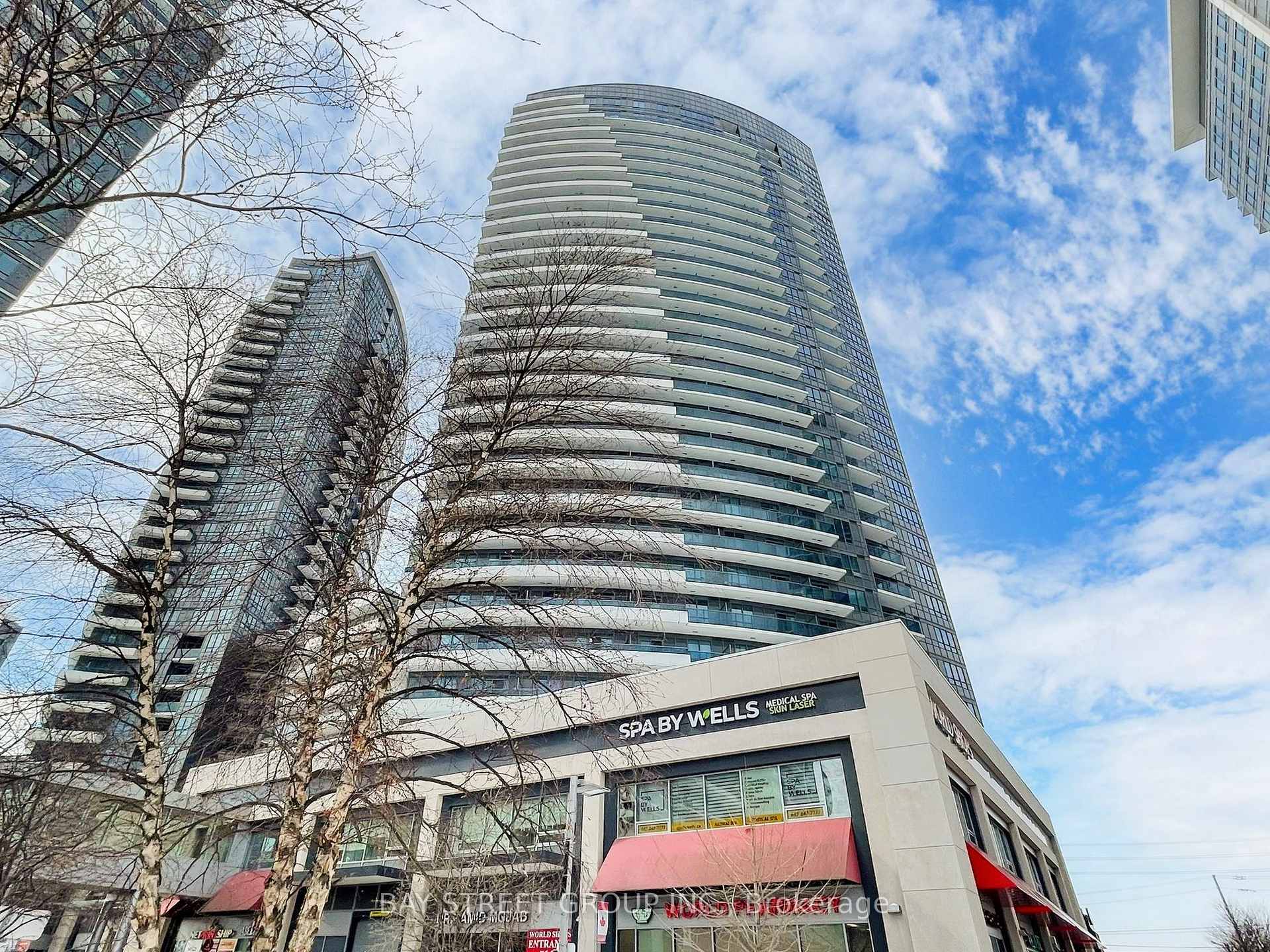 Photo 19 of Unit 1415, 7171 Yonge Street, Markham, Thornhill — HOMEH