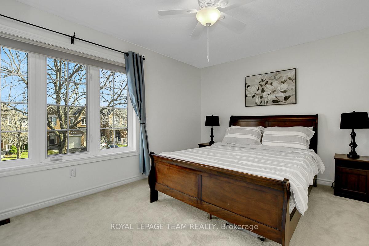 Photo 19 of 475 Grey Seal Circle, Ottawa, Riverside South/Gloucester Glen — HOMEH