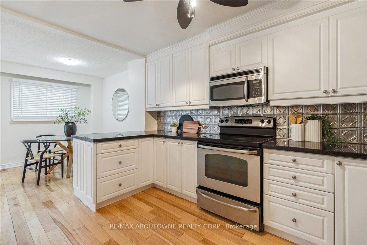 Photo 13 of Unit 12, 546 Forestwood Crescent, Burlington, Appleby — HOMEH