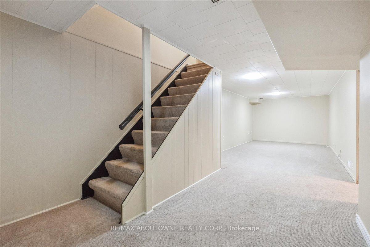 Photo 38 of Unit 12, 546 Forestwood Crescent, Burlington, Appleby — HOMEH