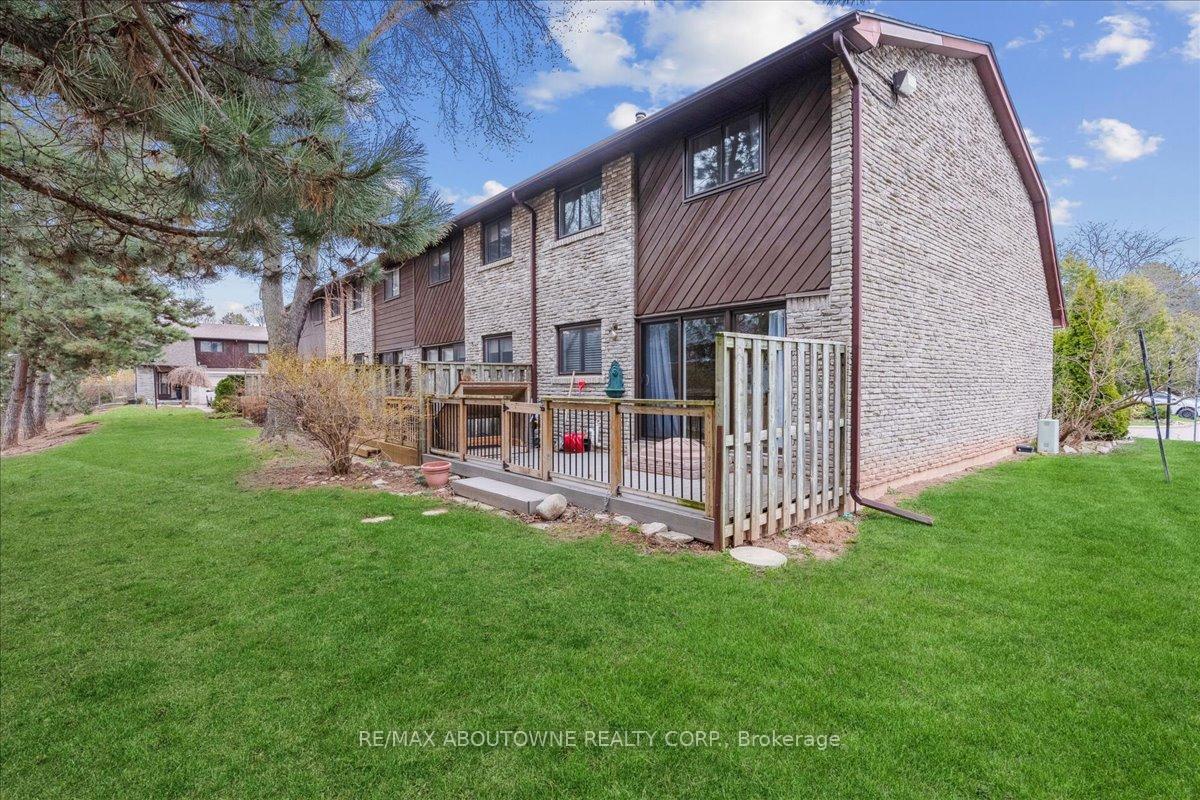 Photo 44 of Unit 12, 546 Forestwood Crescent, Burlington, Appleby — HOMEH