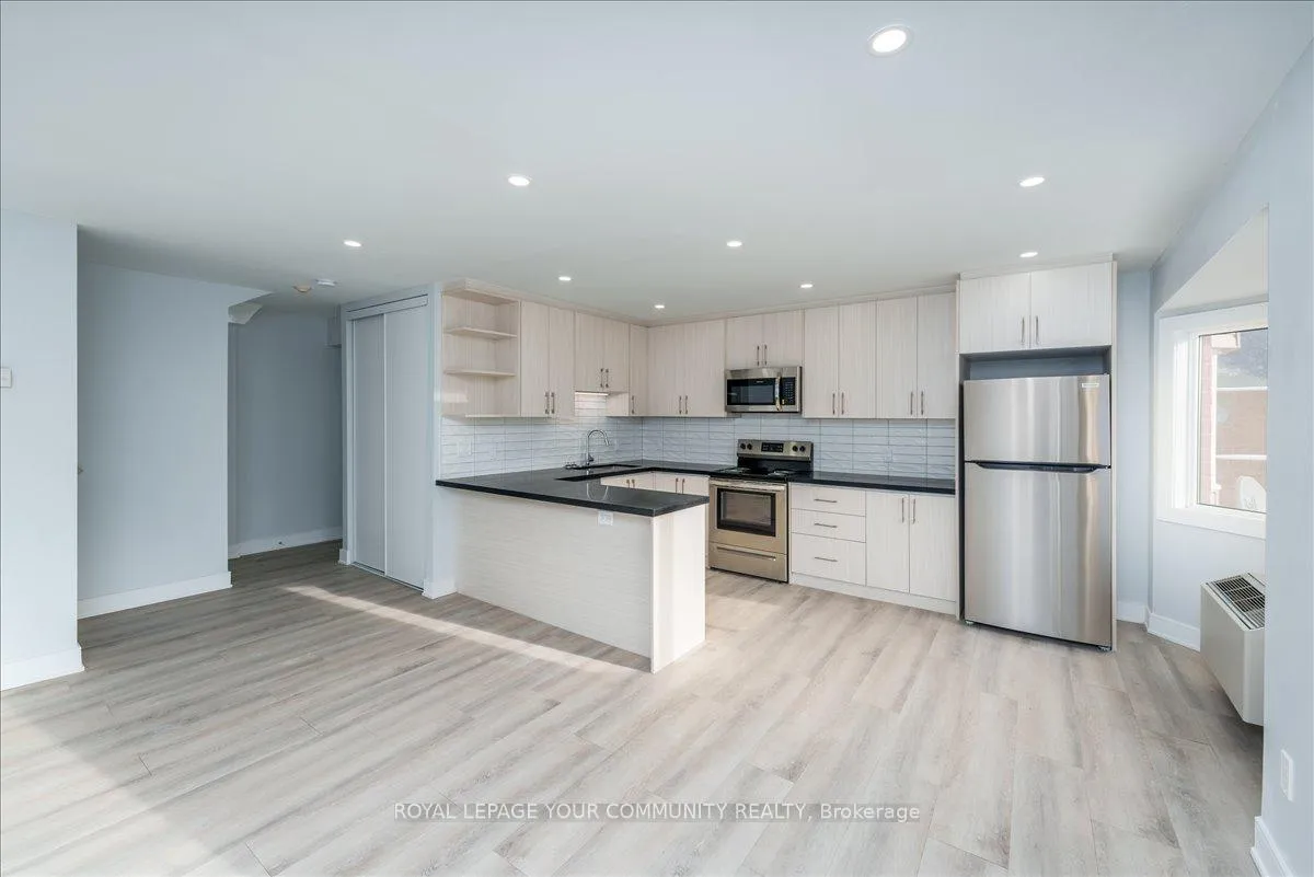 Photo 6 of Unit 217, 21028 Dalton Road, Georgina, Sutton & Jackson's Point — HOMEH