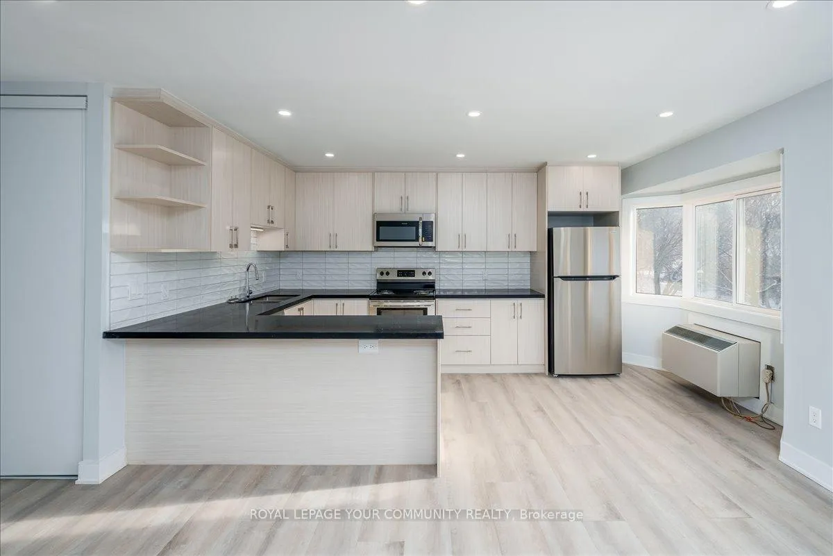 Photo 7 of Unit 217, 21028 Dalton Road, Georgina, Sutton & Jackson's Point — HOMEH