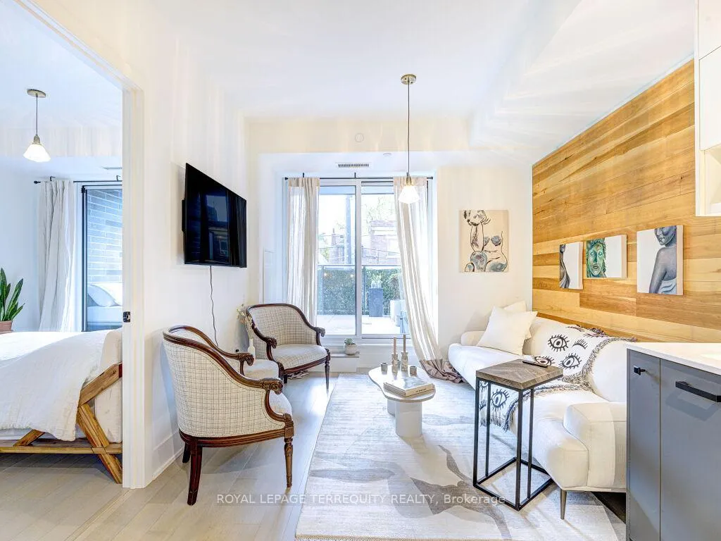 Photo 8 of Unit 201, 1888 Queen Street E, Toronto, The Beaches — HOMEH