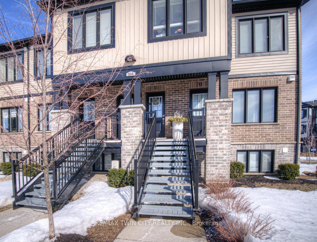 Photo 2 of Unit B, 164 Rochefort Street, Kitchener — HOMEH