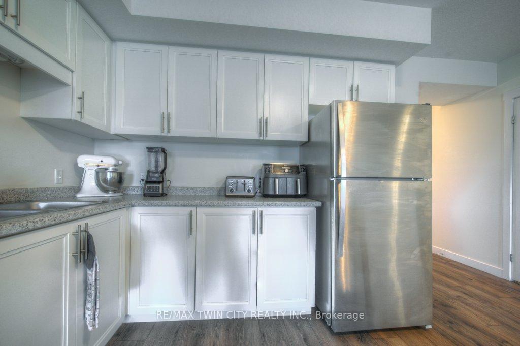 Photo 15 of Unit B, 164 Rochefort Street, Kitchener — HOMEH