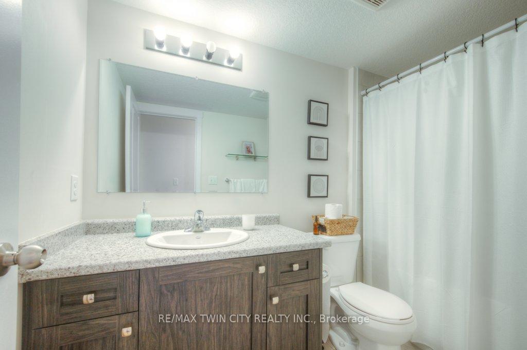 Photo 16 of Unit B, 164 Rochefort Street, Kitchener — HOMEH