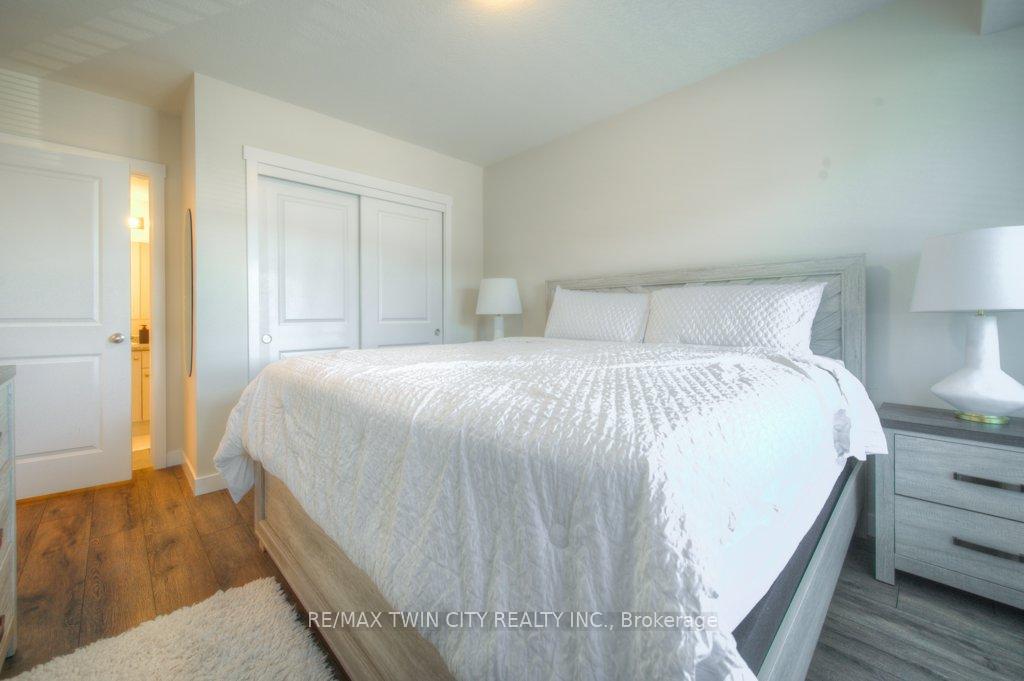Photo 19 of Unit B, 164 Rochefort Street, Kitchener — HOMEH