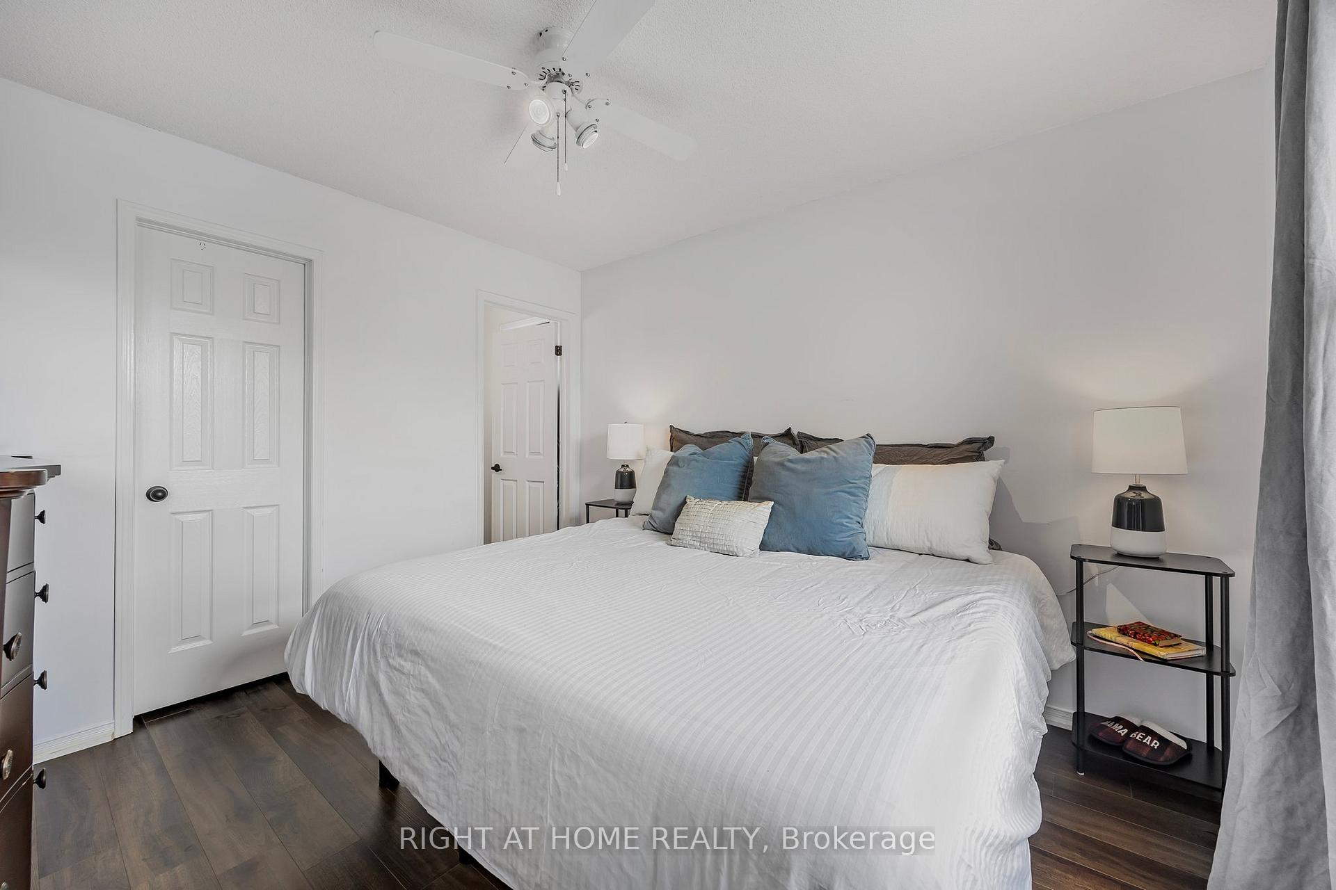 Photo 24 of 29 Hersey Crescent, Barrie, Holly — HOMEH