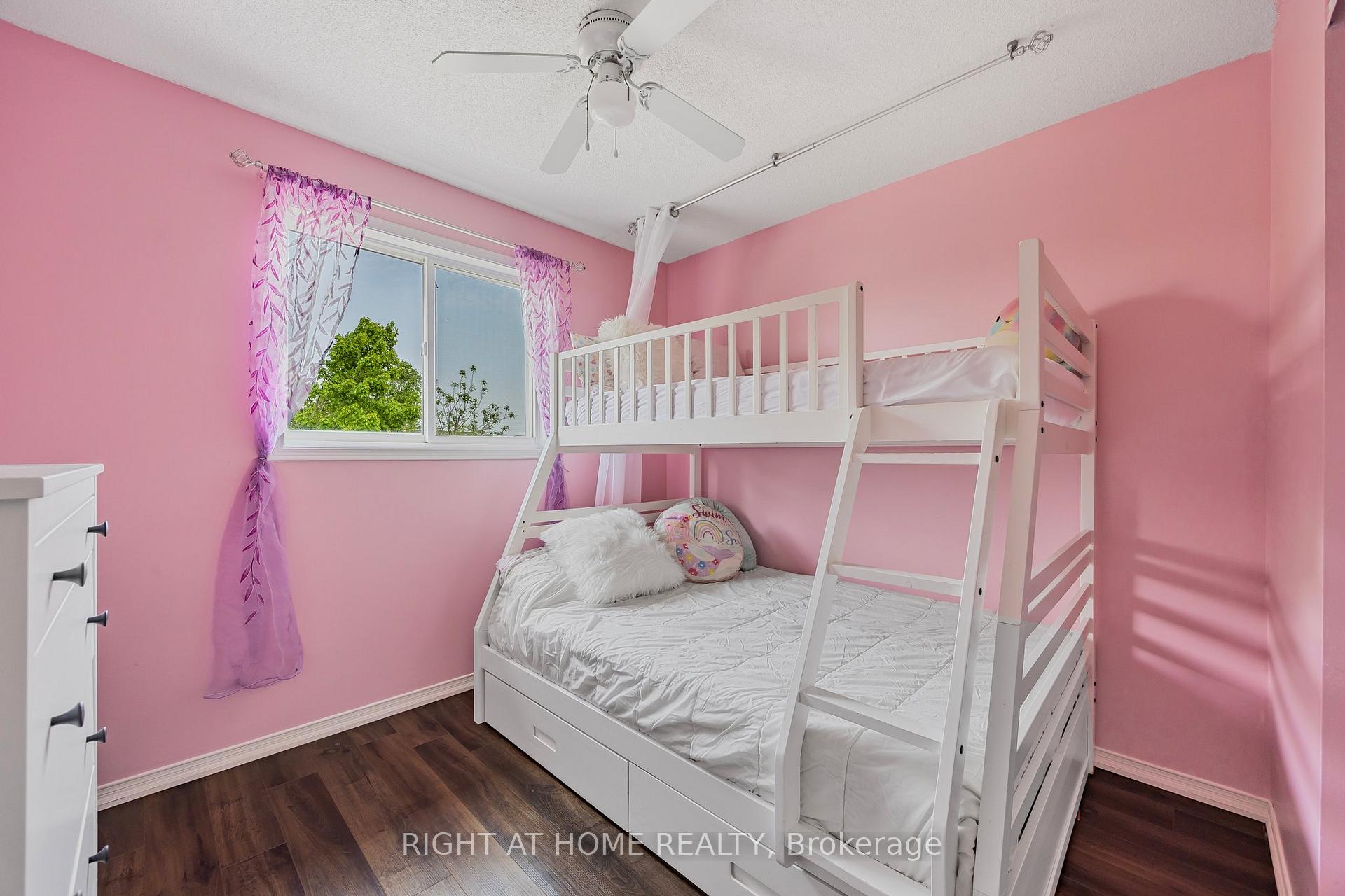 Photo 29 of 29 Hersey Crescent, Barrie, Holly — HOMEH