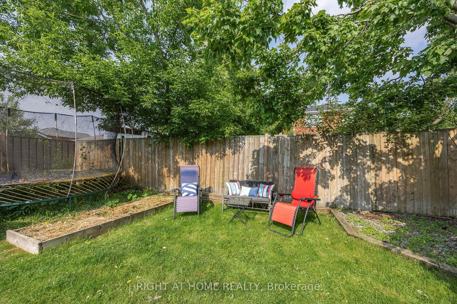 Photo 46 of 29 Hersey Crescent, Barrie, Holly — HOMEH