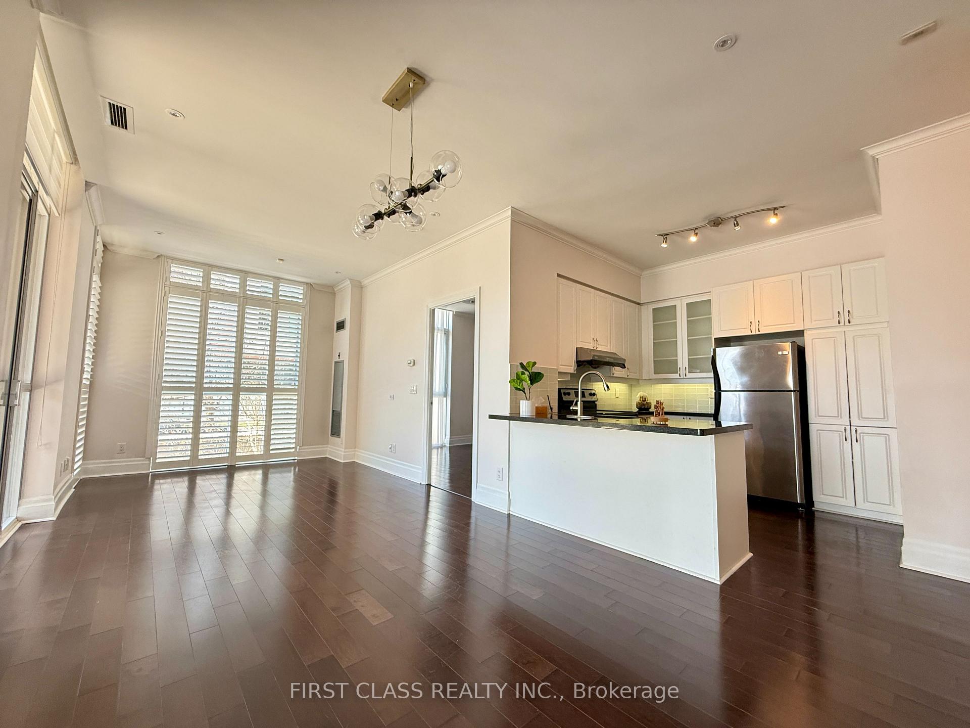 Photo 7 of Unit 108, 1 Upper Duke Cres, Markham, Unionville — HOMEH