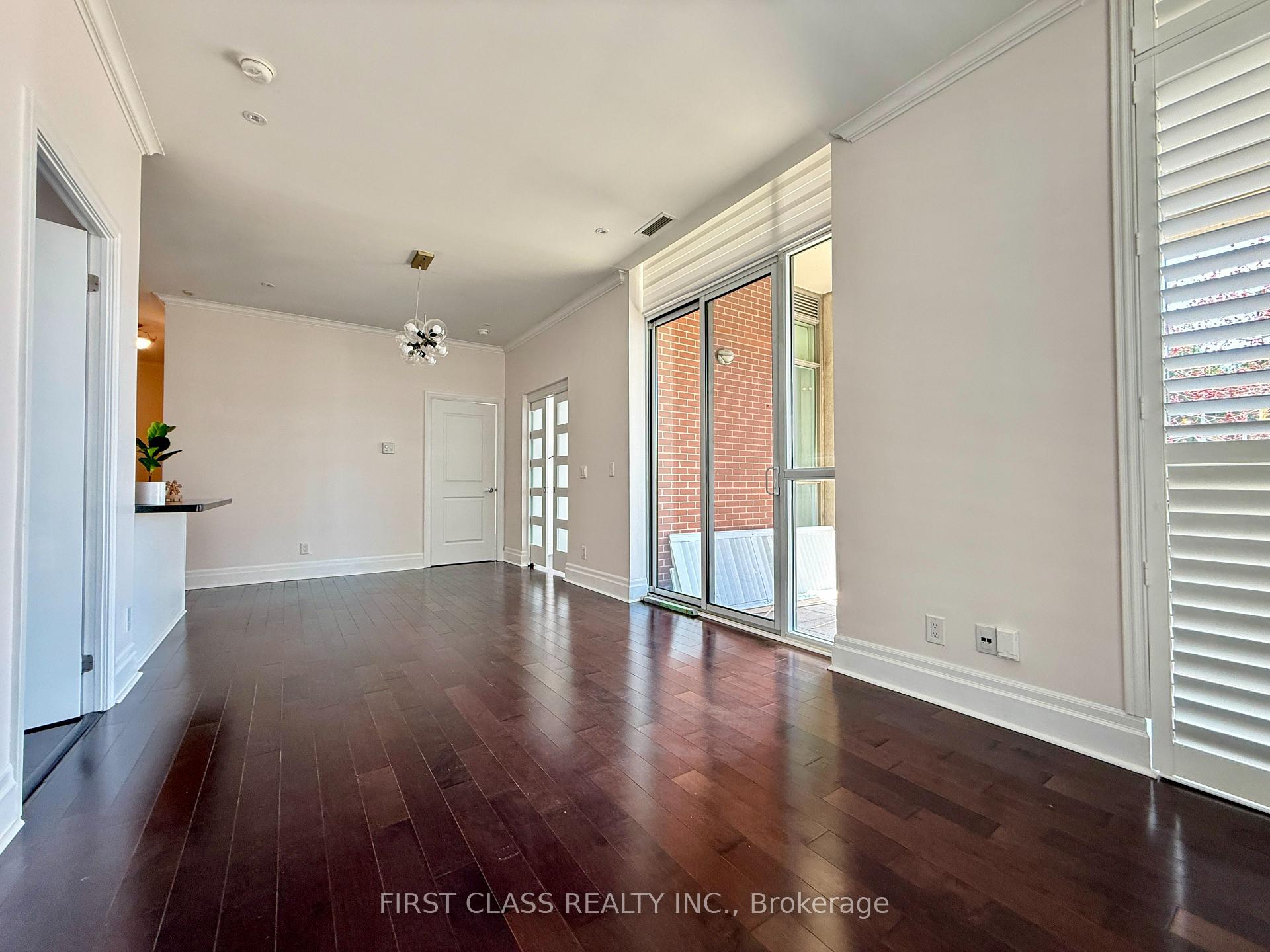 Photo 11 of Unit 108, 1 Upper Duke Cres, Markham, Unionville — HOMEH