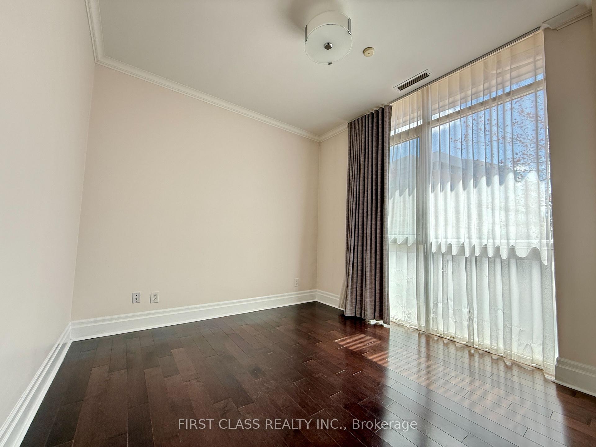 Photo 12 of Unit 108, 1 Upper Duke Cres, Markham, Unionville — HOMEH
