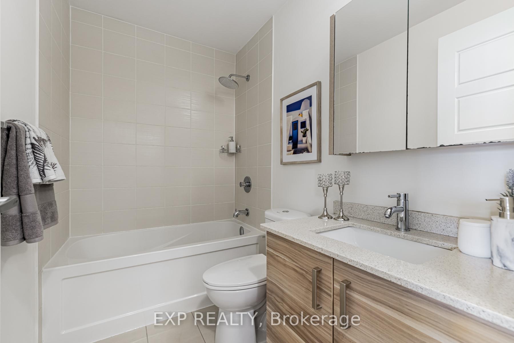 Photo 16 of Unit RG20, 8228 Birchmount Road, Markham, Unionville — HOMEH