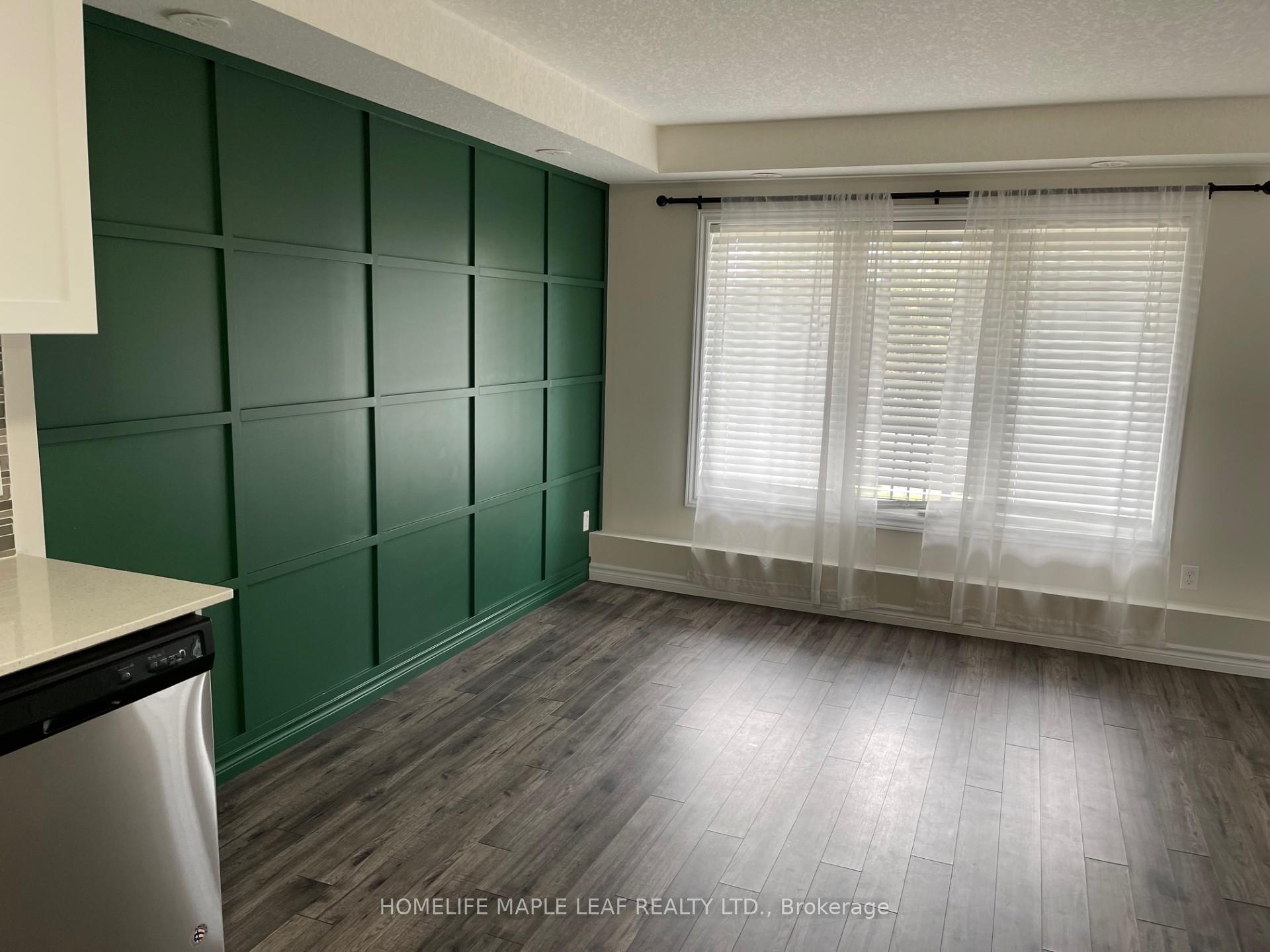 Photo 12 of Unit 15, 42 West Acres Crescent E, Kitchener — HOMEH