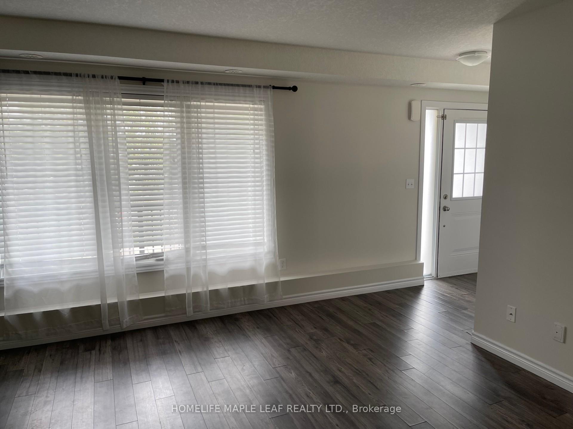 Photo 13 of Unit 15, 42 West Acres Crescent E, Kitchener — HOMEH
