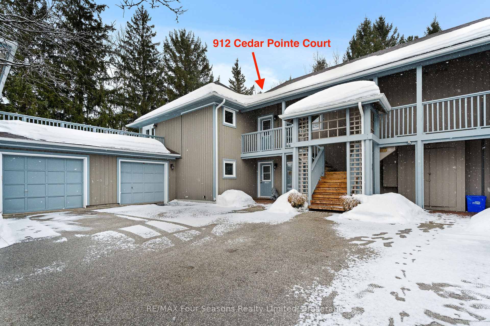 Front of 912 Cedar Pointe Court