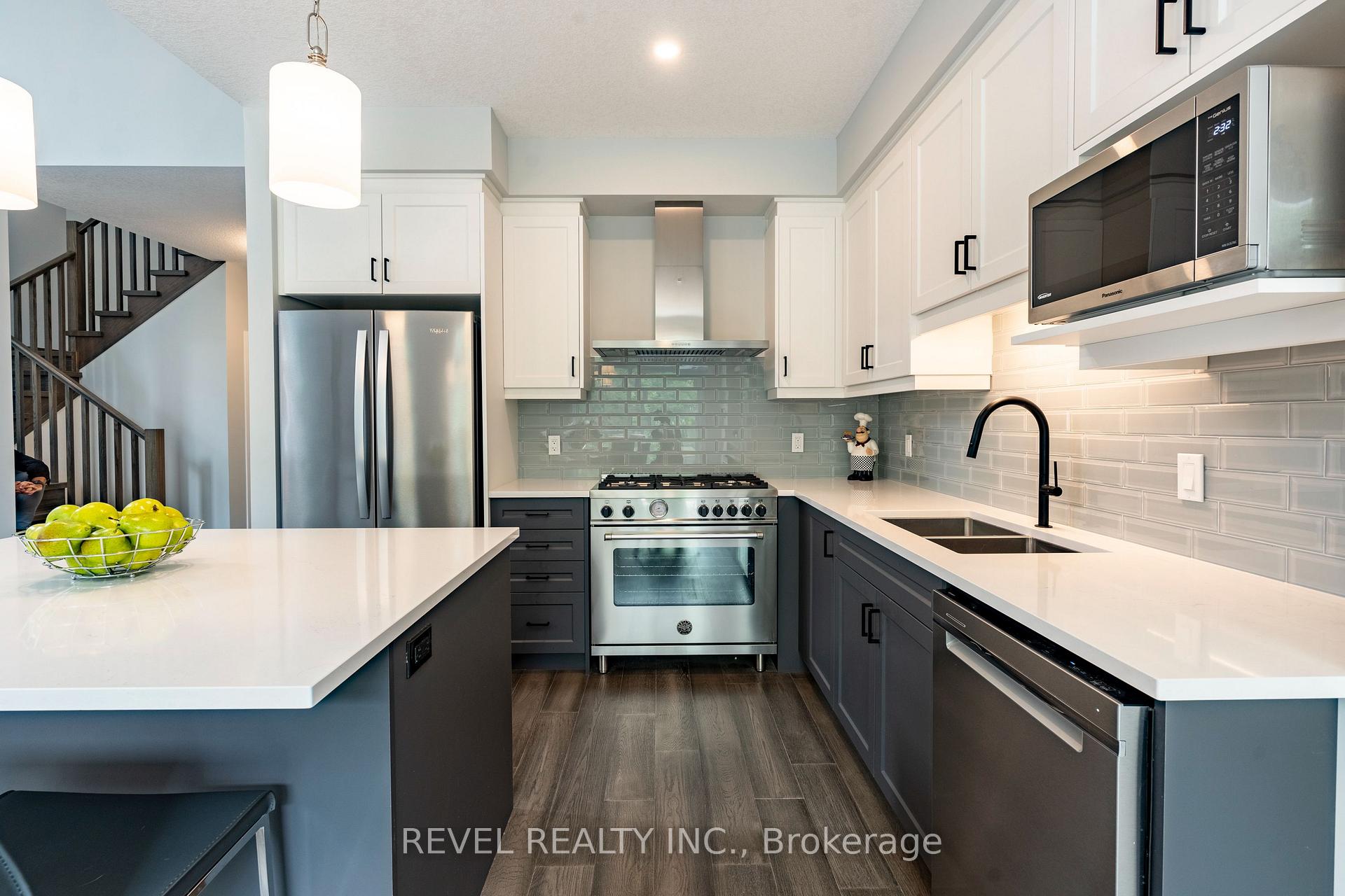 Photo 8 of Unit 13, 955 Stonecliffe Walk, Kitchener, Doon South — HOMEH