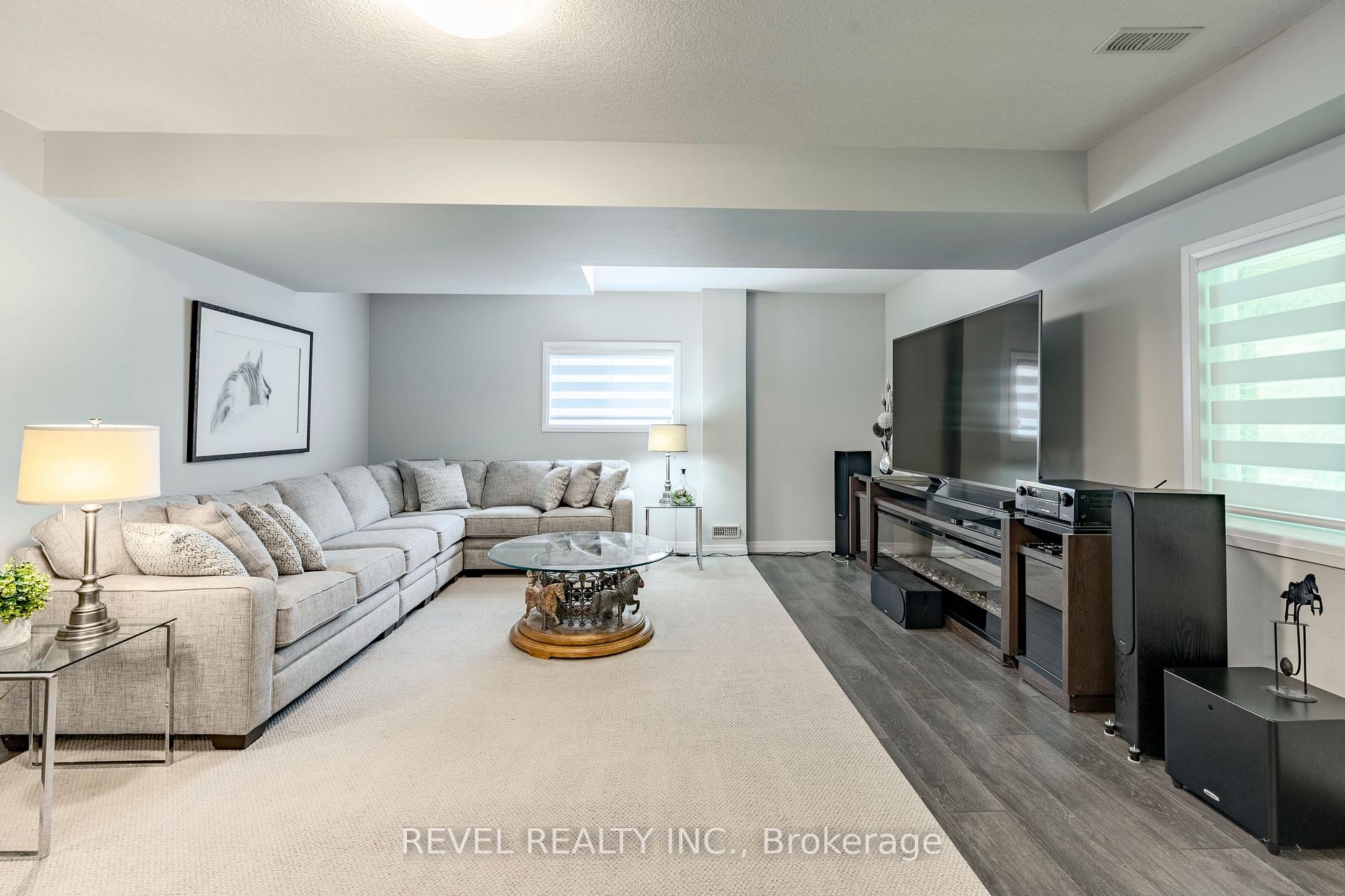 Photo 32 of Unit 13, 955 Stonecliffe Walk, Kitchener, Doon South — HOMEH