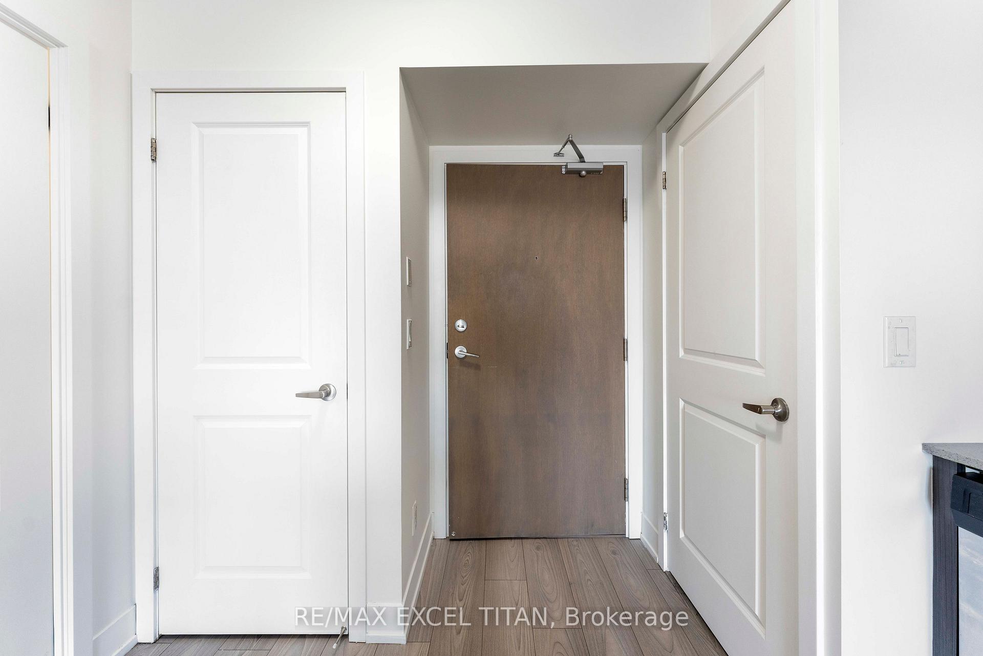 Photo 2 of Unit 1903, 1255 Bayly Street, Pickering, Bay Ridges — HOMEH