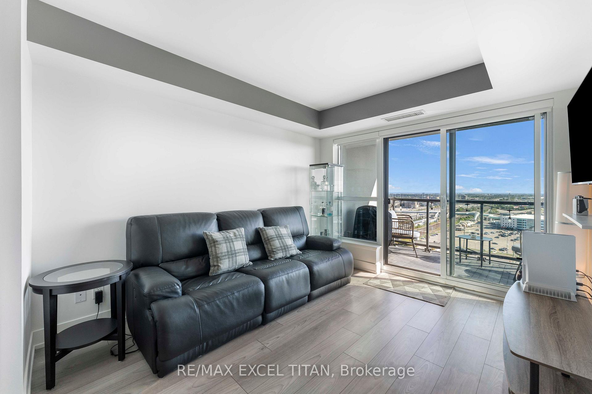 Photo 9 of Unit 1903, 1255 Bayly Street, Pickering, Bay Ridges — HOMEH