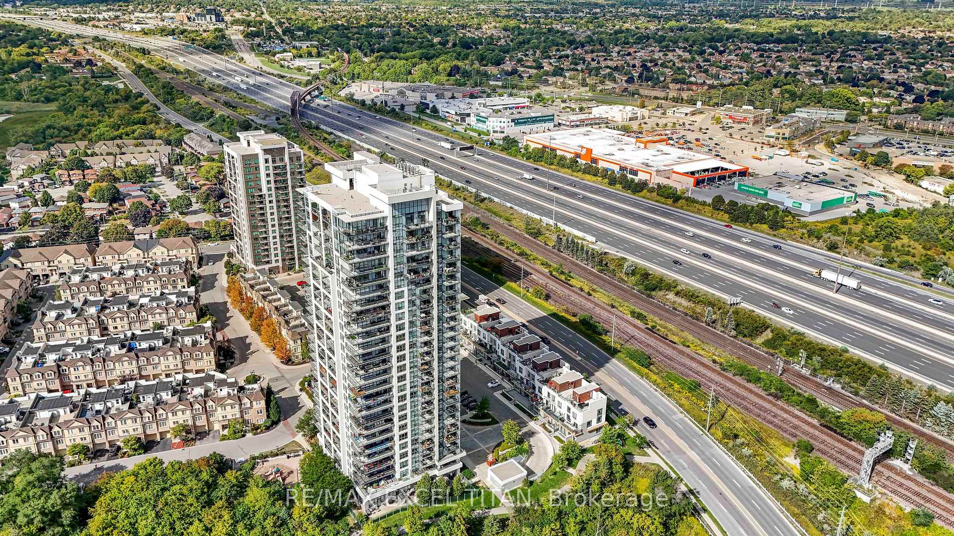 Photo 34 of Unit 1903, 1255 Bayly Street, Pickering, Bay Ridges — HOMEH