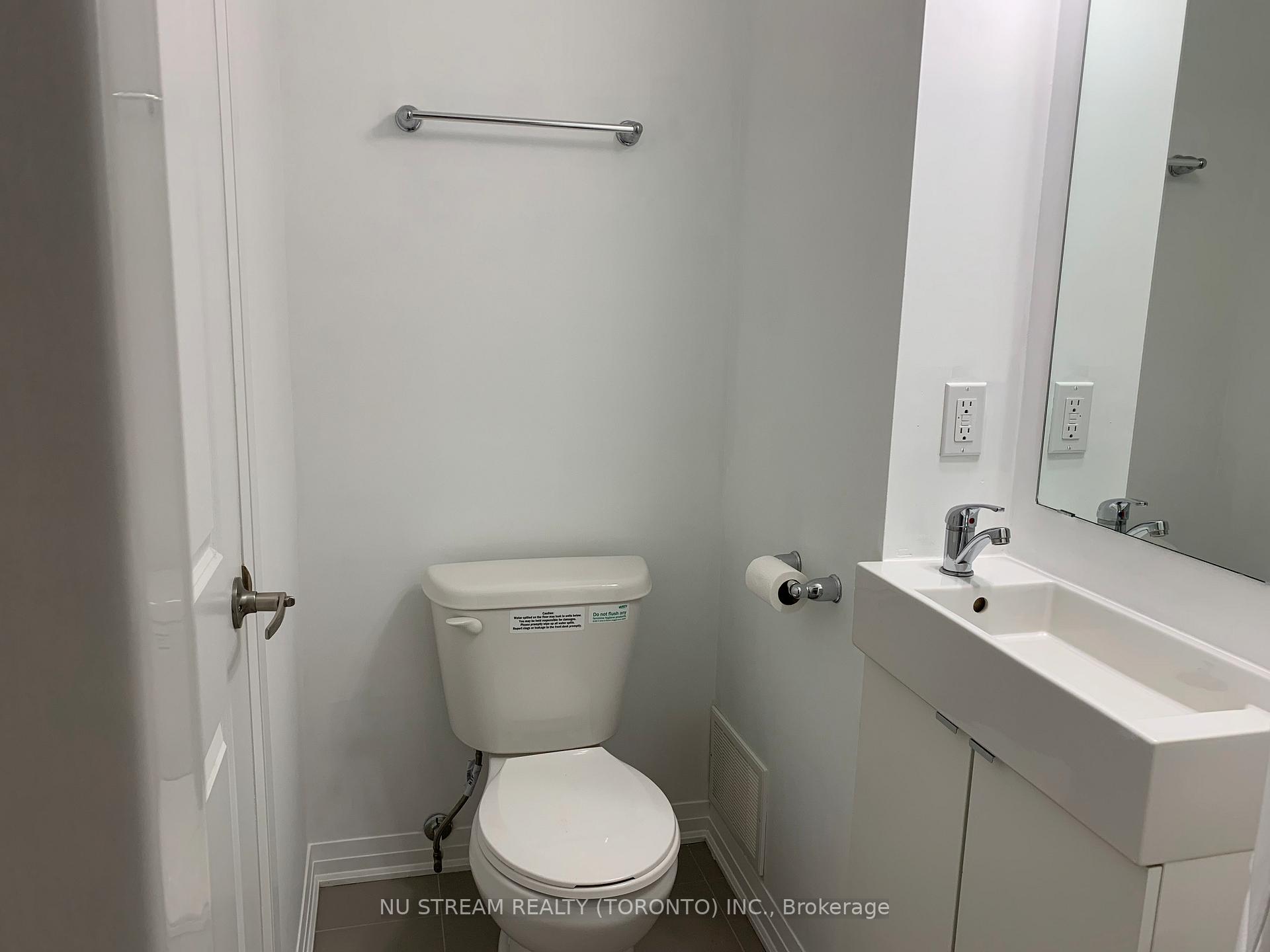 Photo 4 of Unit 424, 1900 Simcoe Street N, Oshawa, Samac — HOMEH