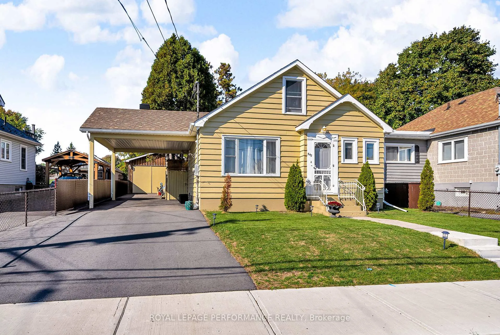 Photo 2 of 543 Fifth Street E, Cornwall — HOMEH