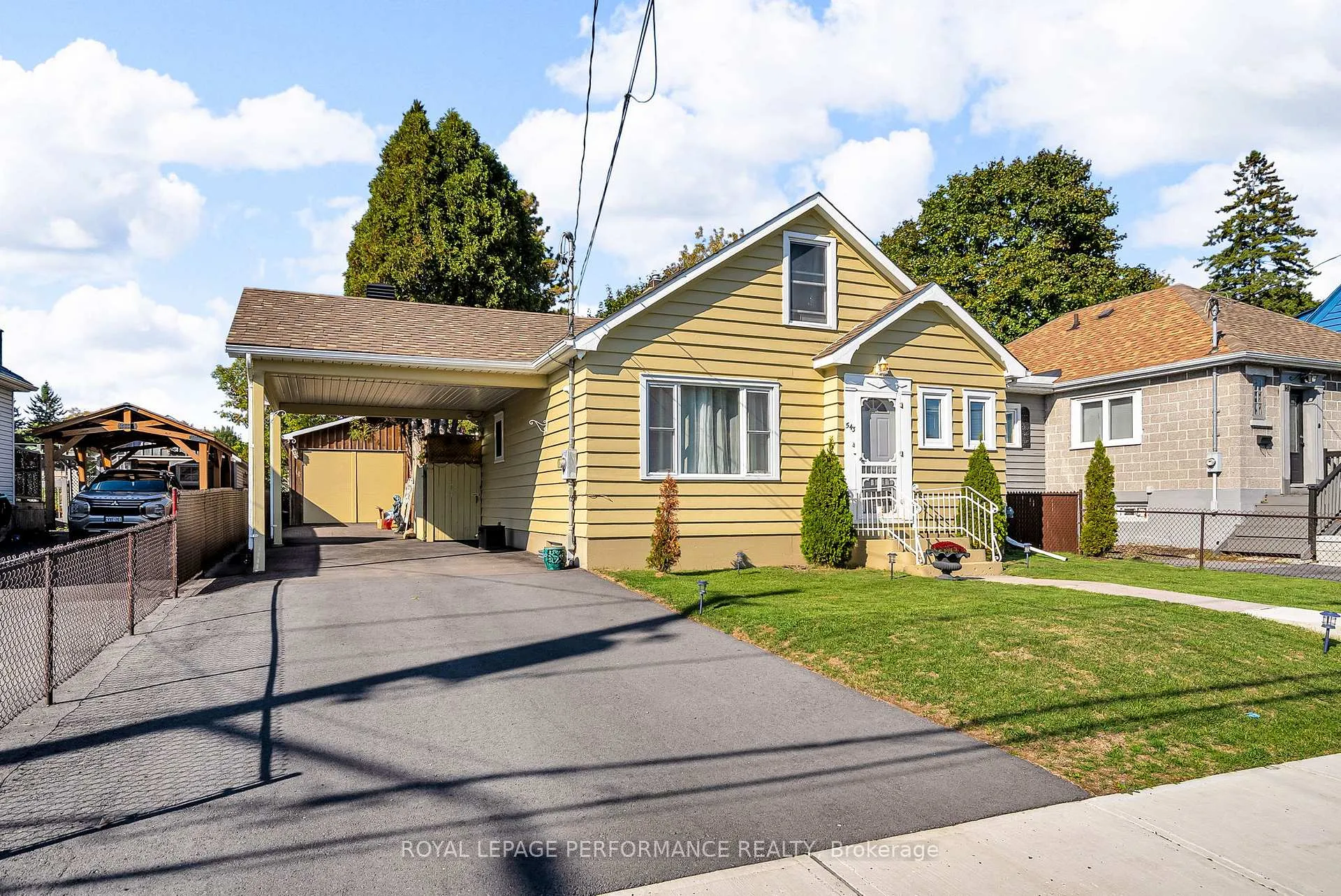 Photo 3 of 543 Fifth Street E, Cornwall — HOMEH