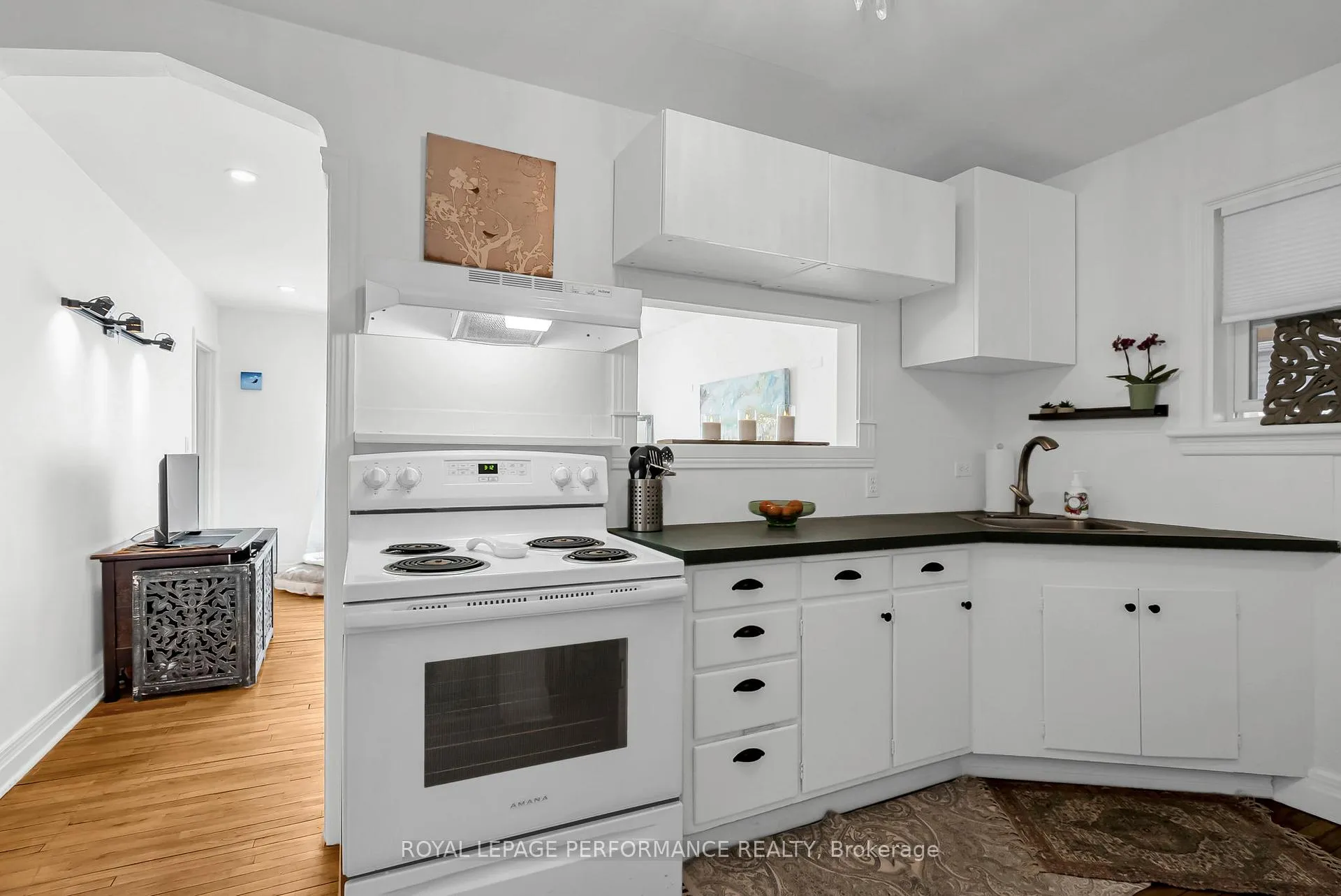 Photo 11 of 543 Fifth Street E, Cornwall — HOMEH