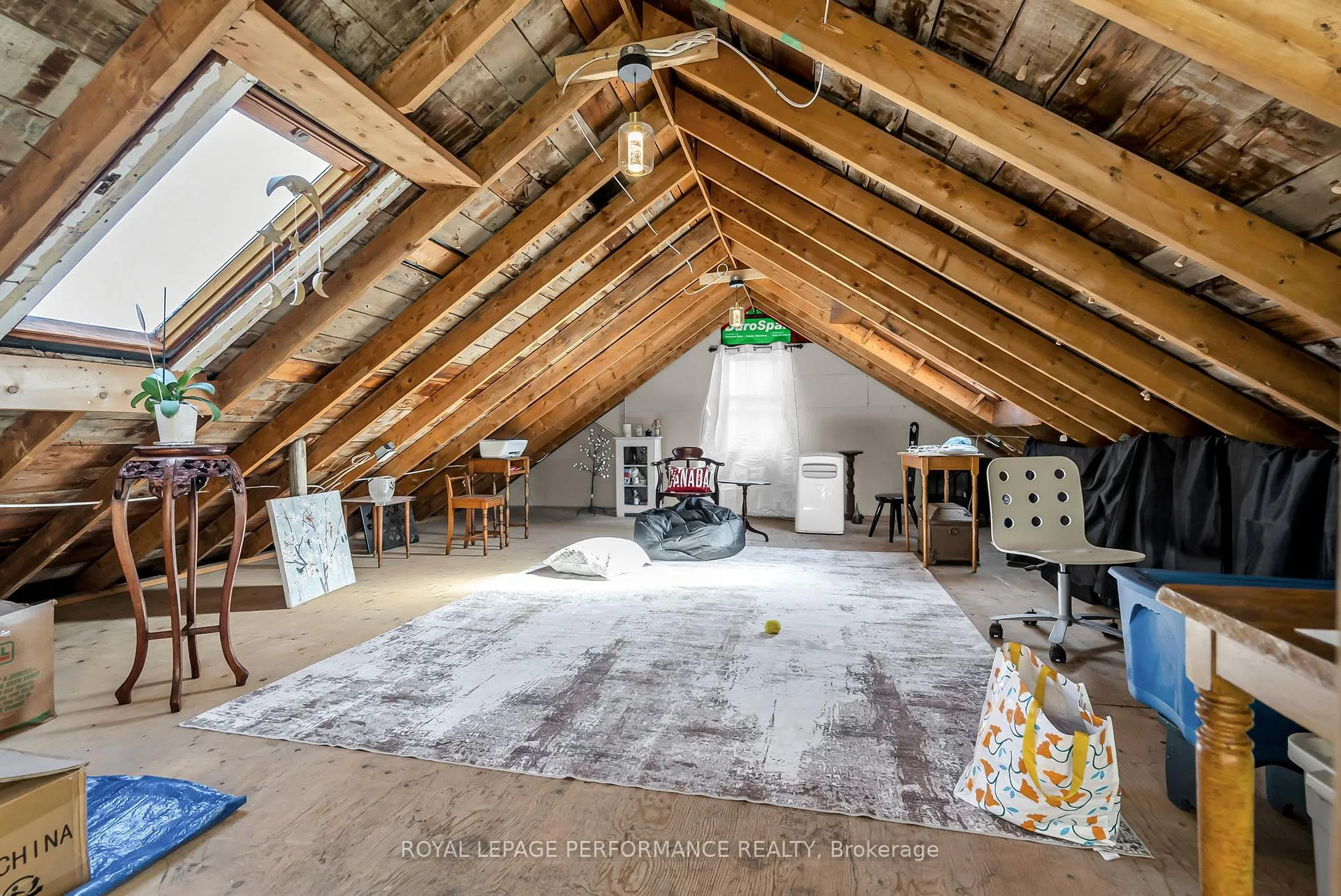 Photo 17 of 543 Fifth Street E, Cornwall — HOMEH