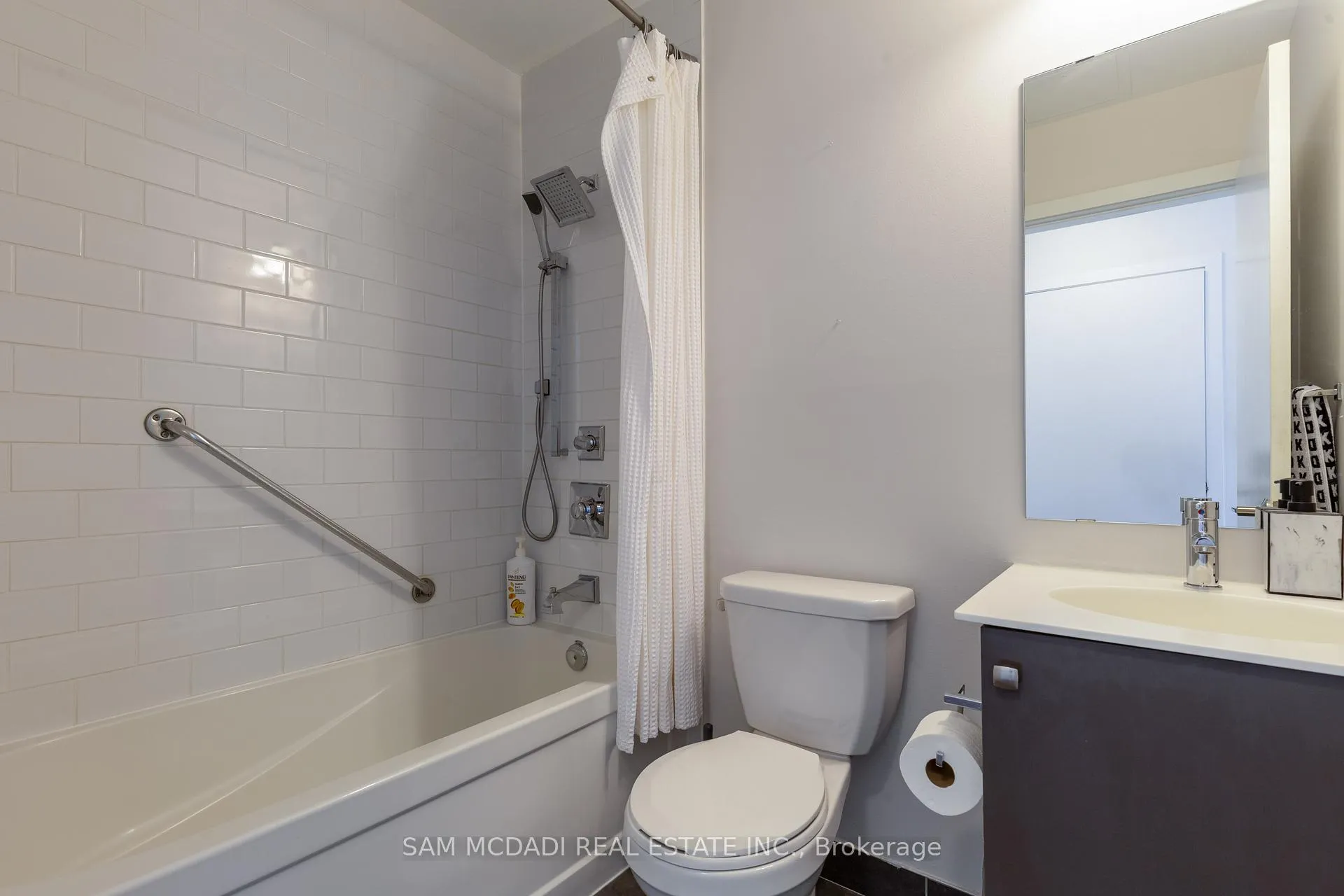 Photo 25 of Unit 114, 555 William Graham Drive, Aurora, Rural Aurora — HOMEH