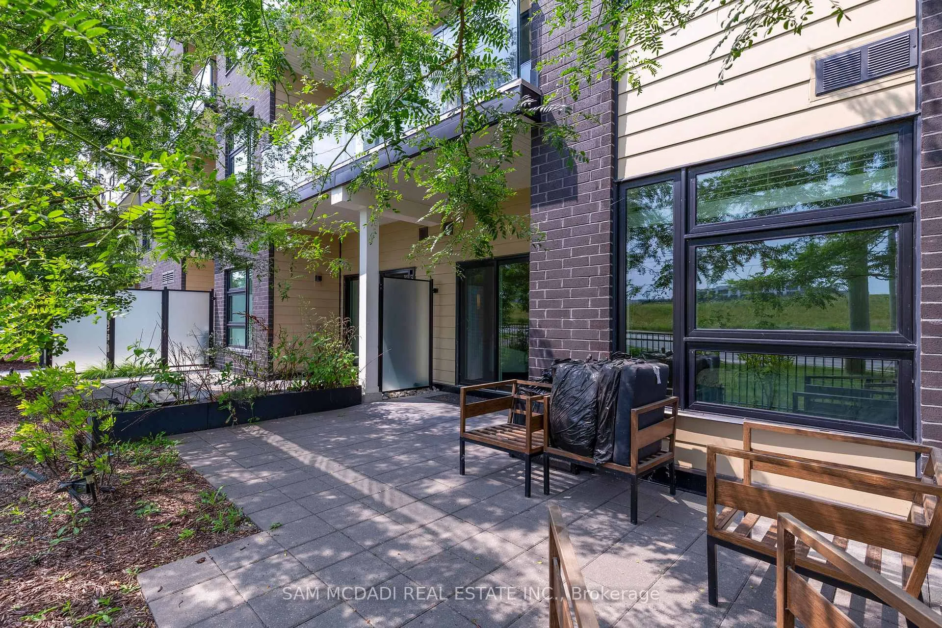 Photo 28 of Unit 114, 555 William Graham Drive, Aurora, Rural Aurora — HOMEH