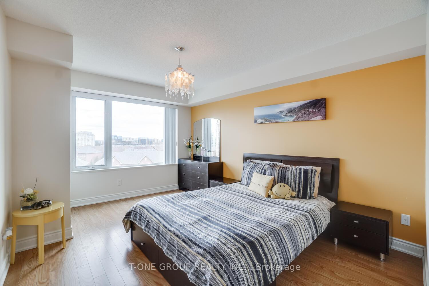 Photo 8 of Unit 810, 233 South Park Road, Markham, Commerce Valley — HOMEH