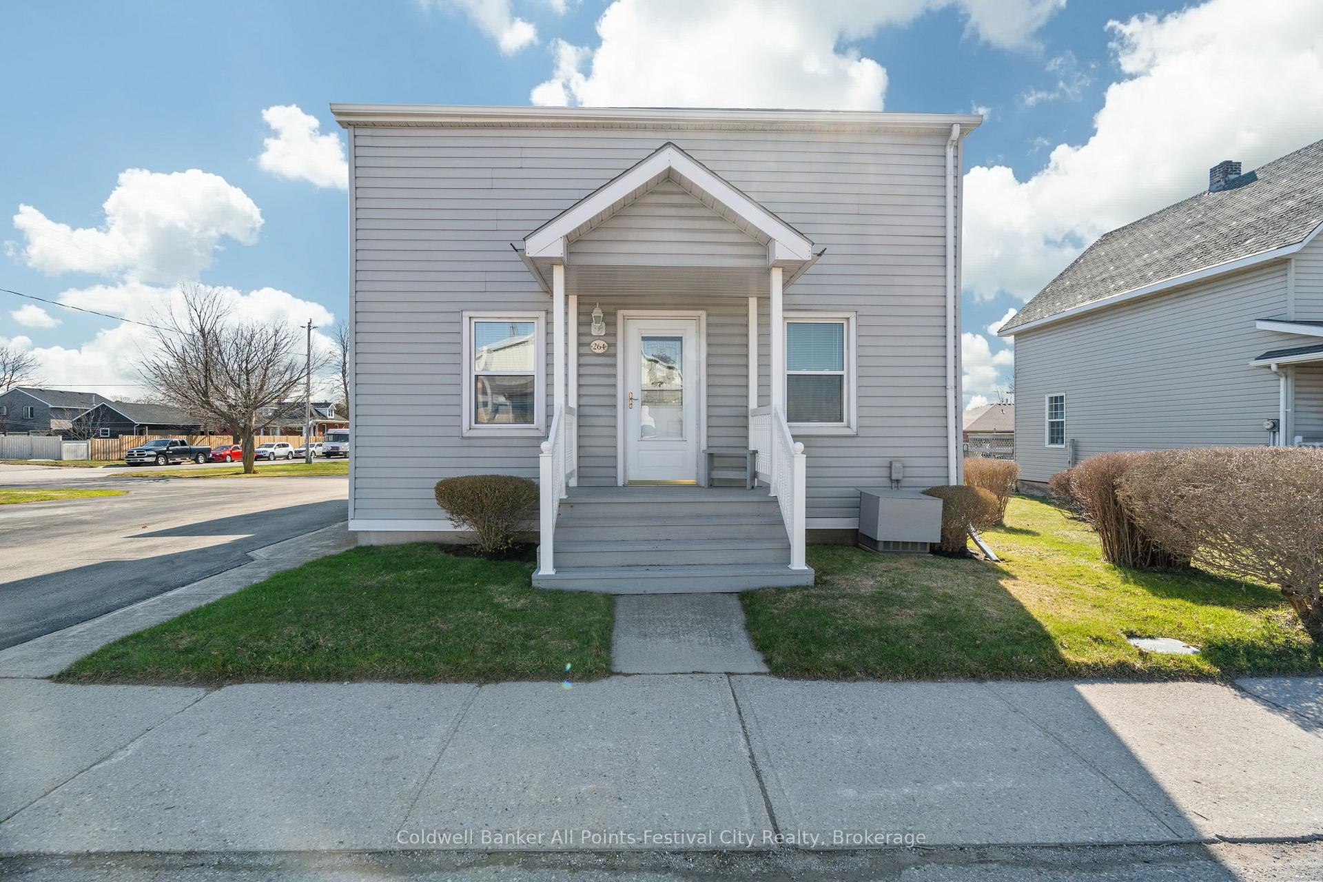 Photo 5 of 264 Huron Road, Goderich, Goderich (Town) — HOMEH