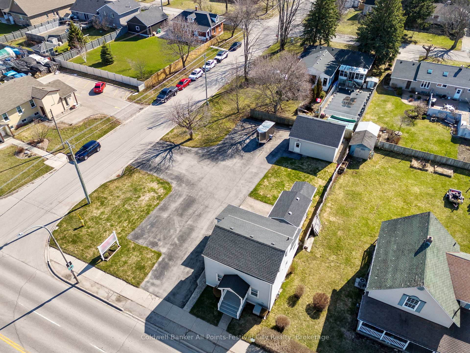 Photo 31 of 264 Huron Road, Goderich, Goderich (Town) — HOMEH