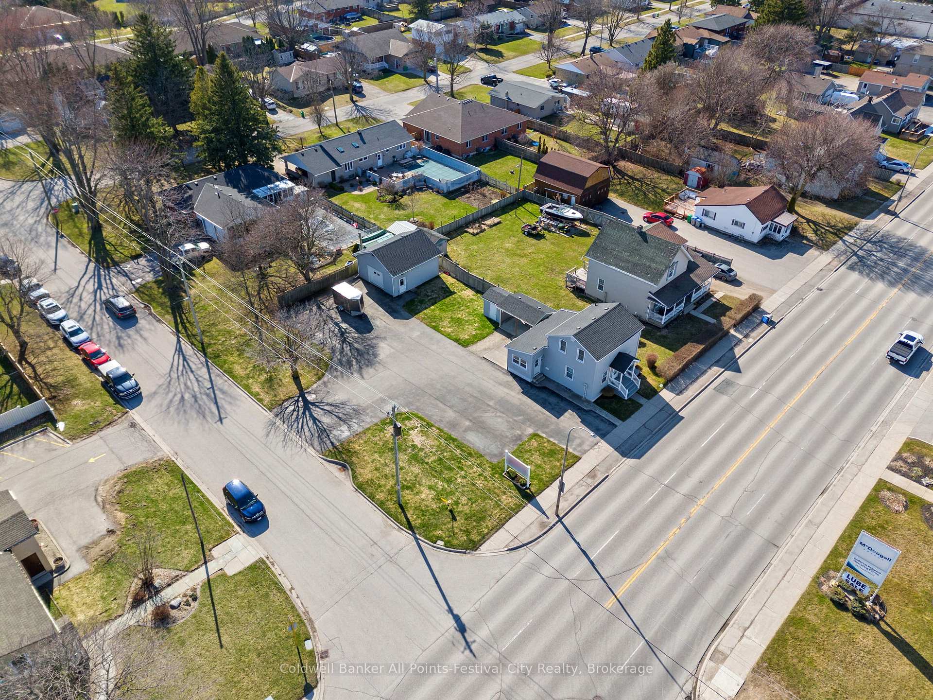 Photo 32 of 264 Huron Road, Goderich, Goderich (Town) — HOMEH